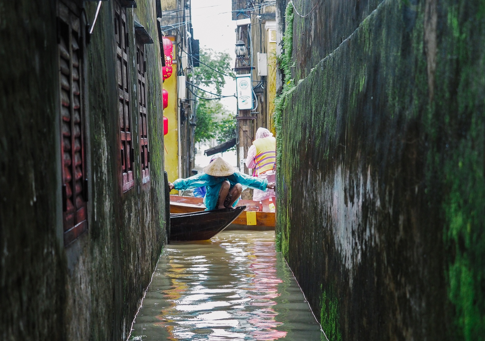 Hoi An ngap lut anh 15