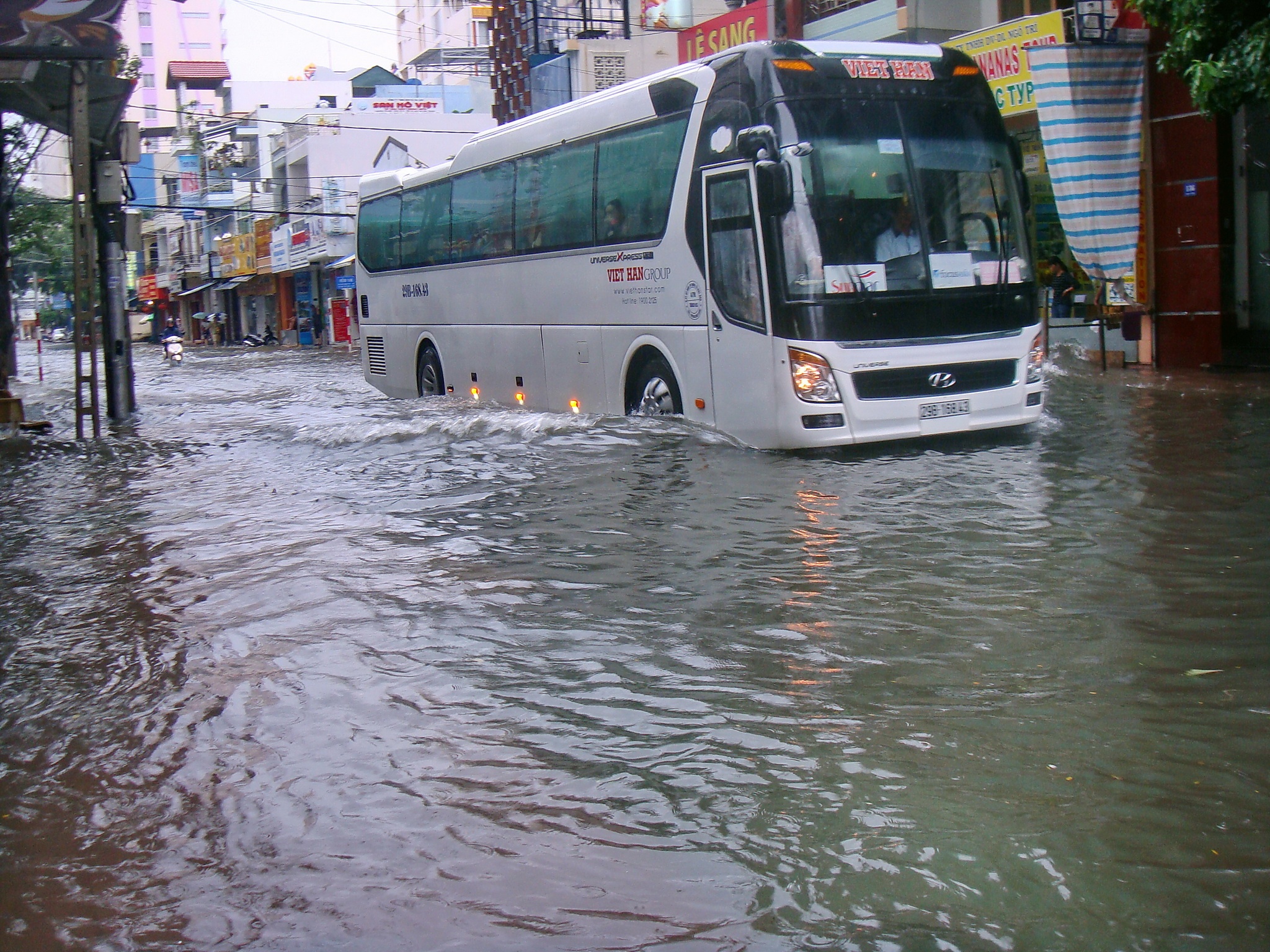 pho Tay Nha Trang ngap nuoc anh 2