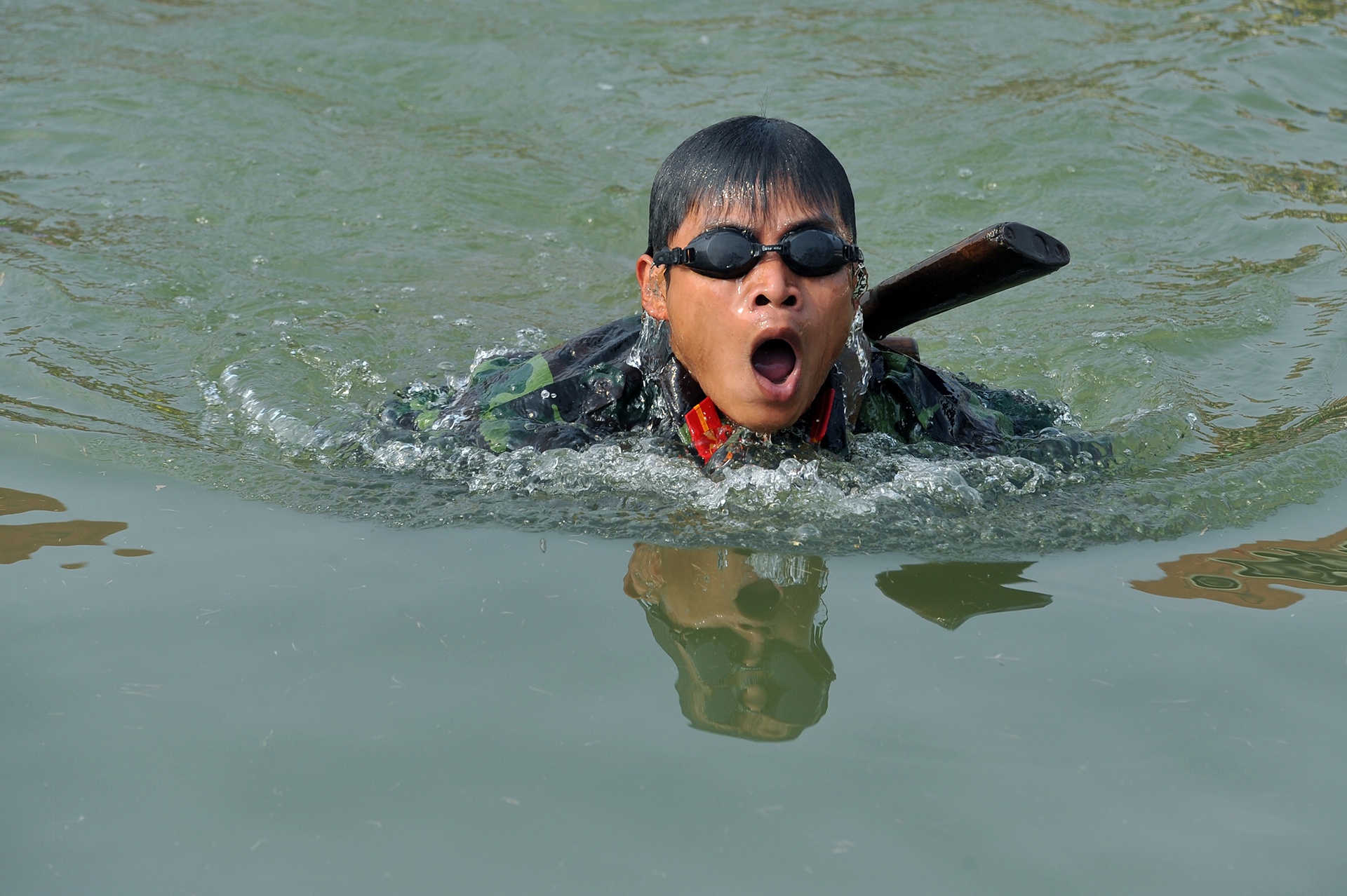 nguoi linh thoi binh anh 11