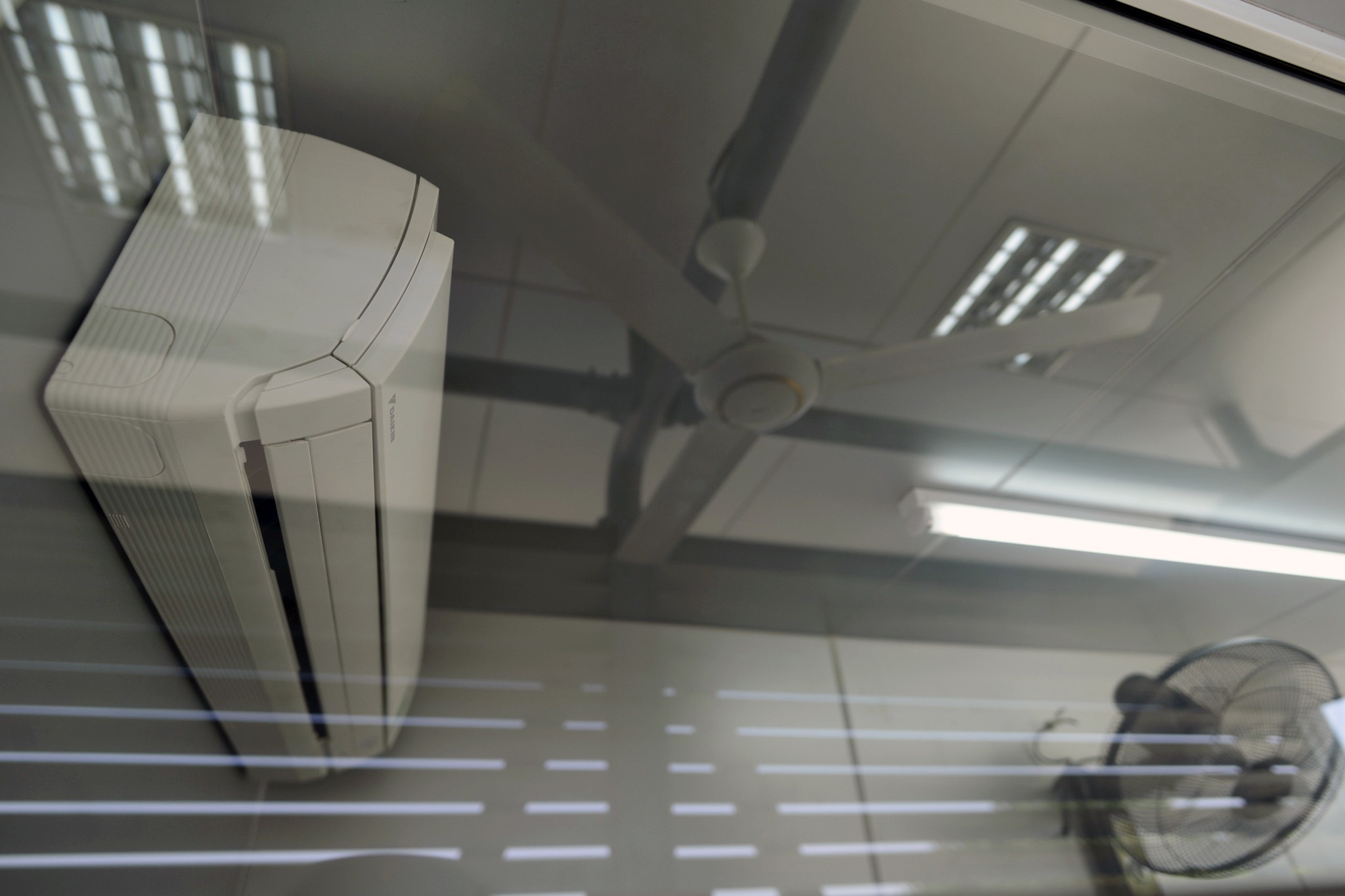 Buyt nhanh BRT bi xe may chan dau anh 10