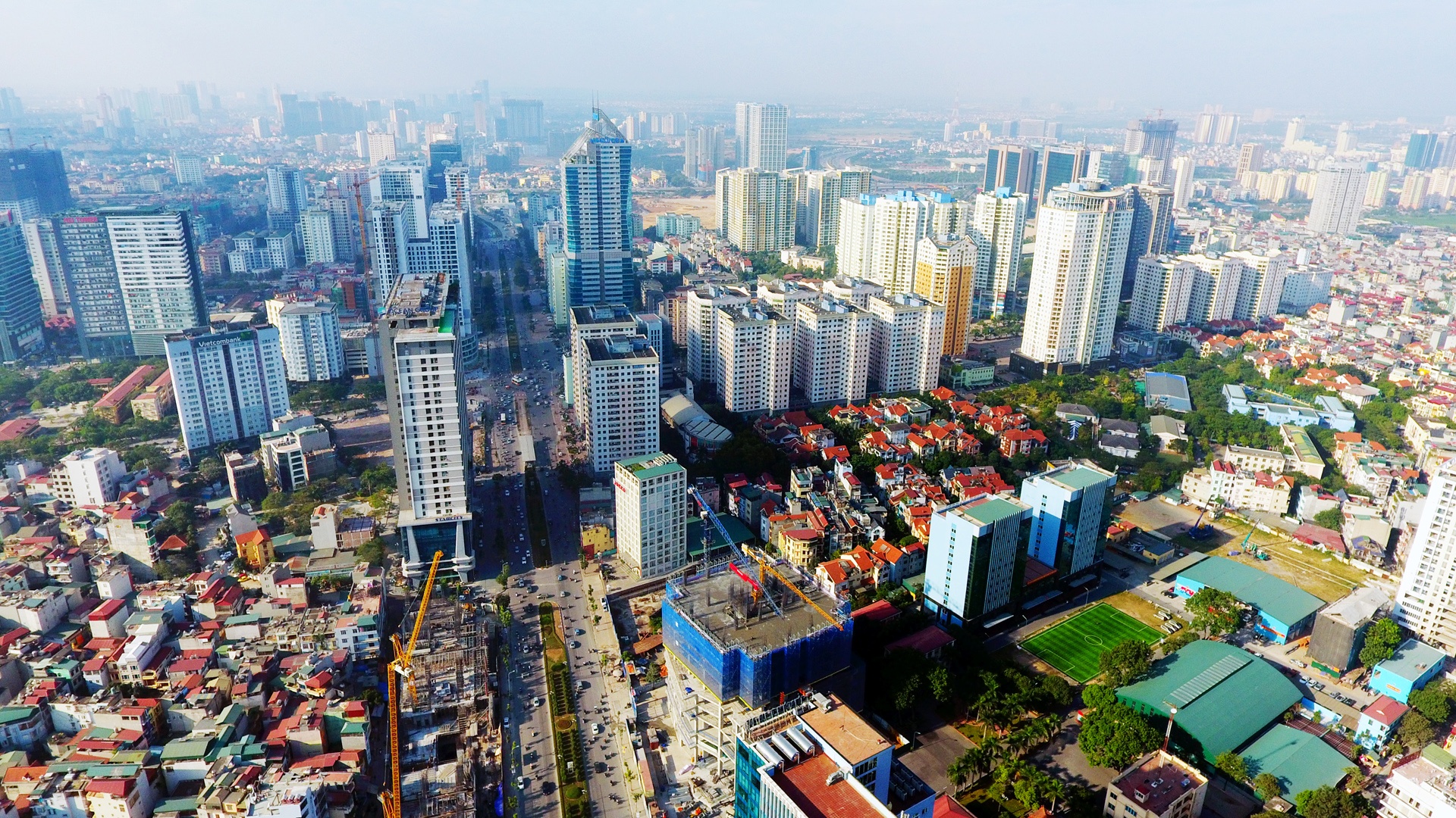 tuyen duong Le Van Luong nhieu chung cu nhat anh 4