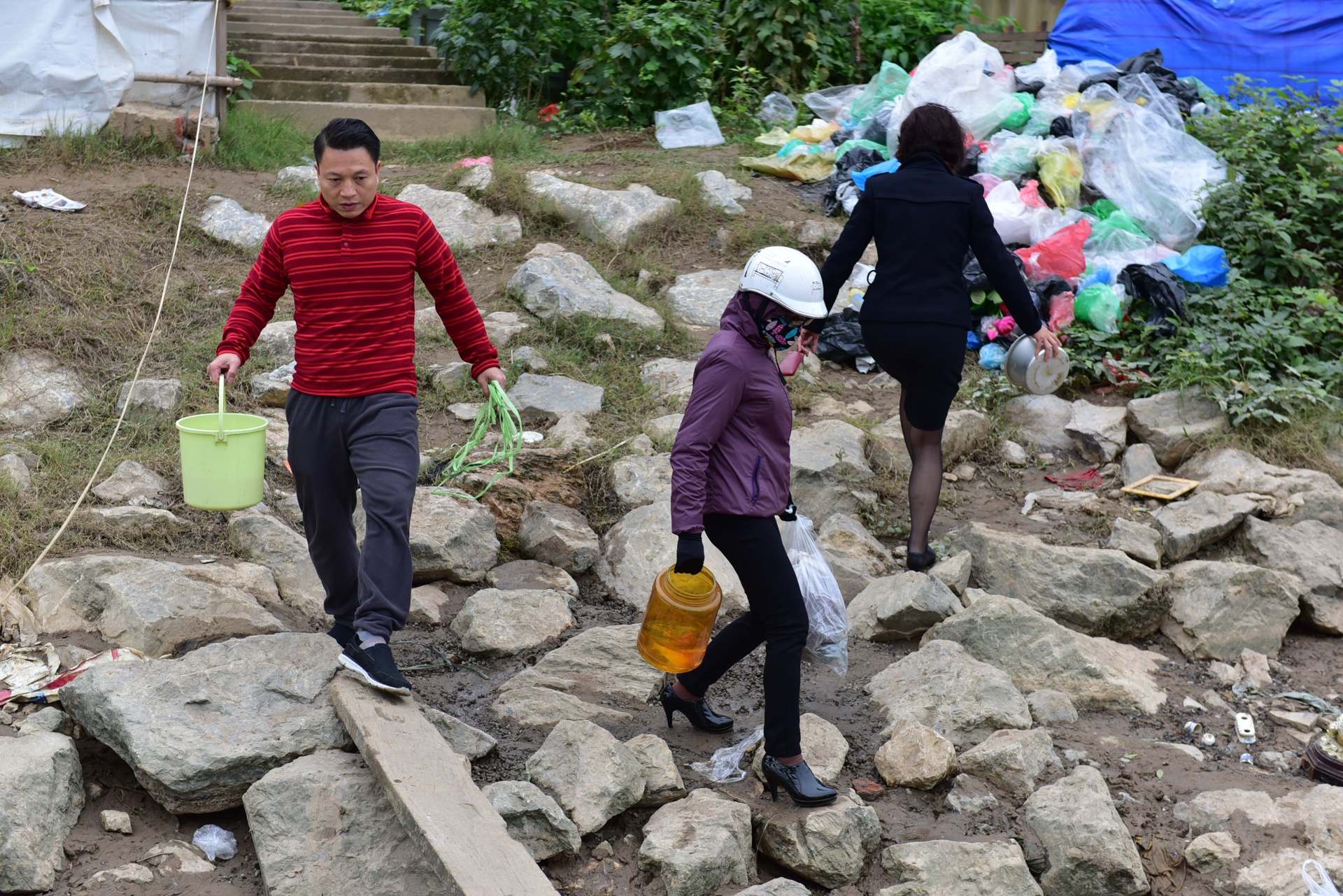 tha ca chep tien Tao quan chau troi anh 1