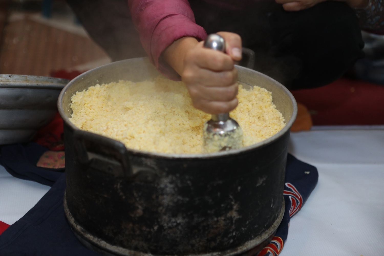 goi banh chung Tet o Ha Noi anh 5