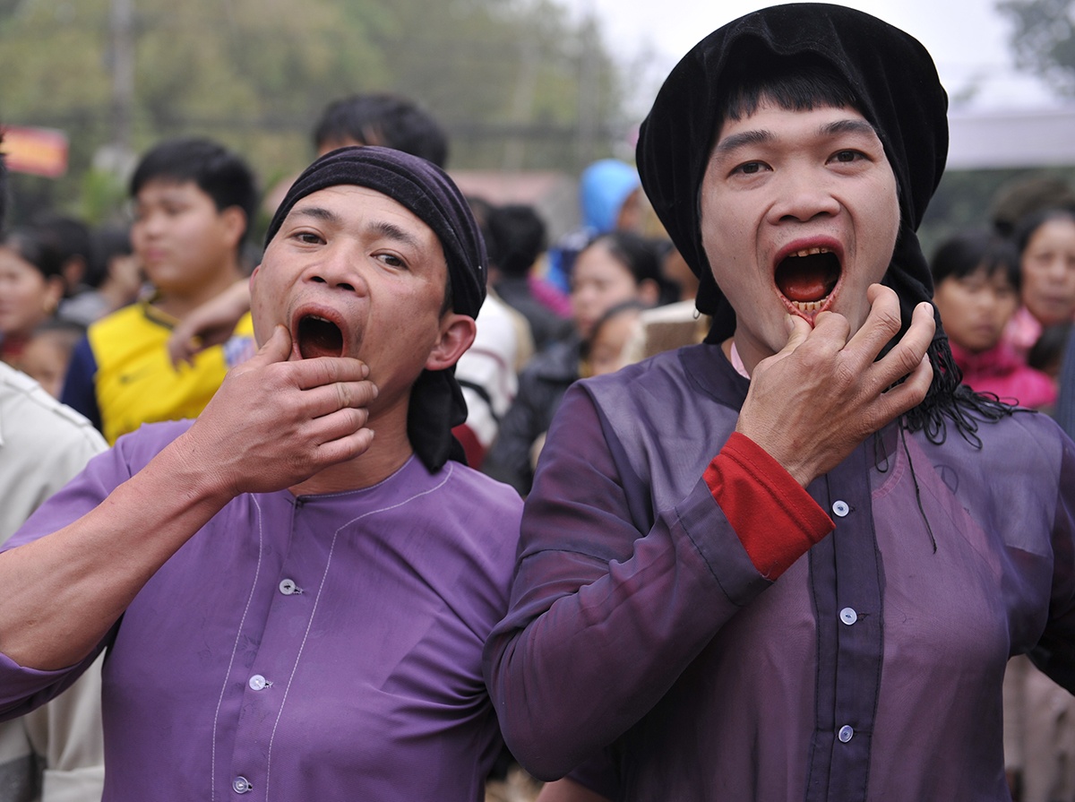 le hoi trau bo rom ra anh 9