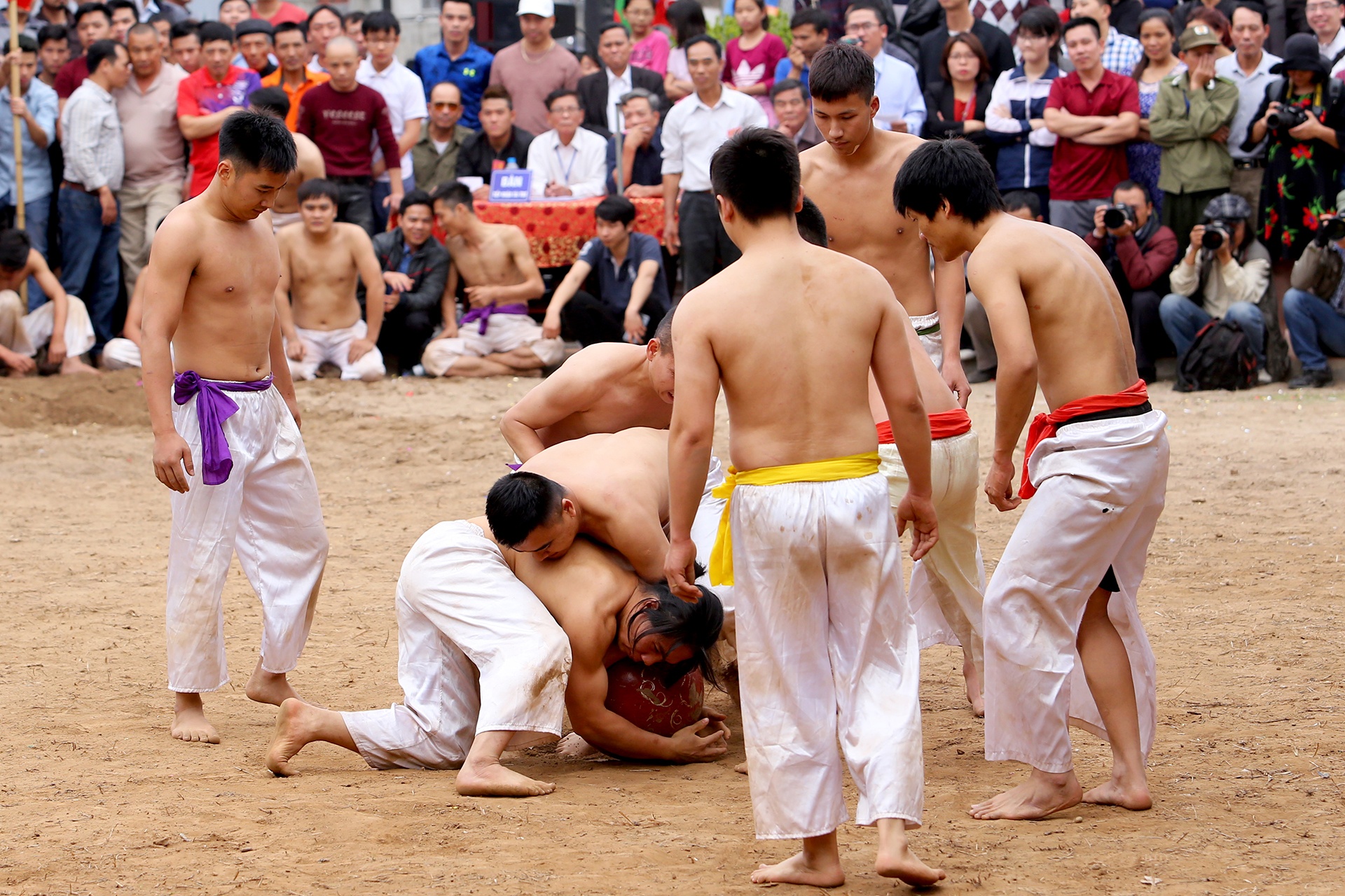 vat cau Thuy Linh anh 9