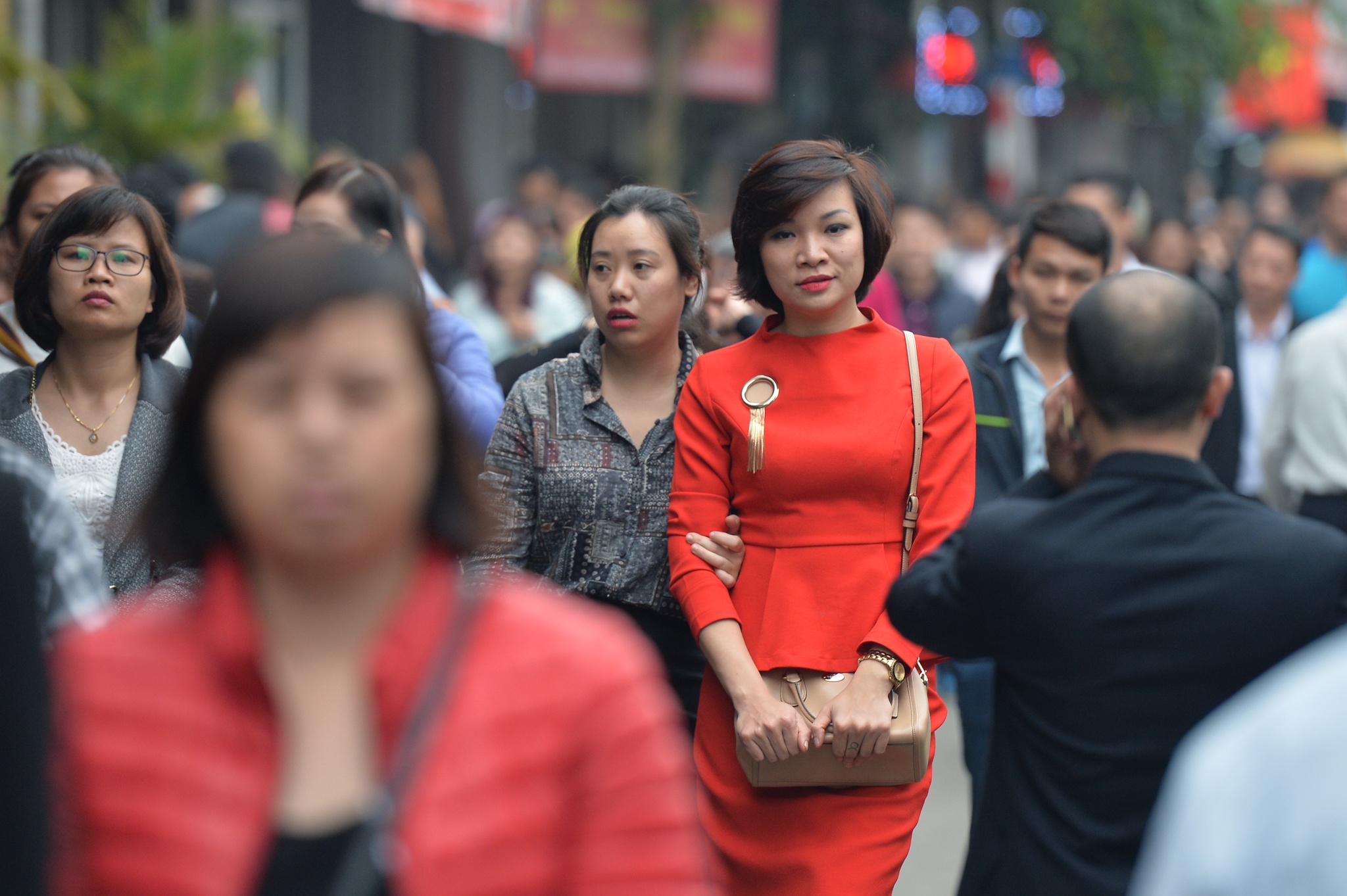 di le Phu Tay Ho anh 19