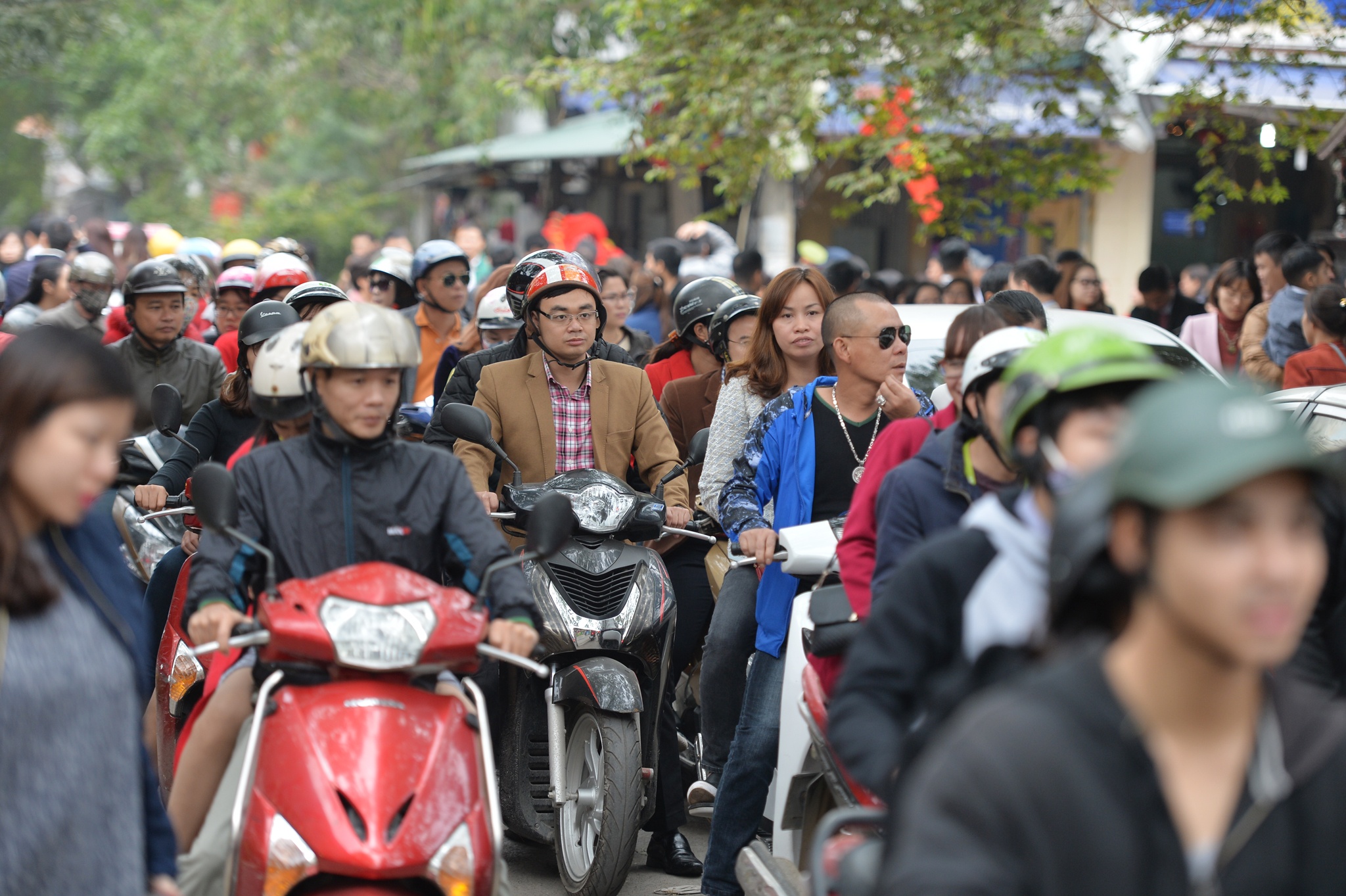 di le Phu Tay Ho anh 7