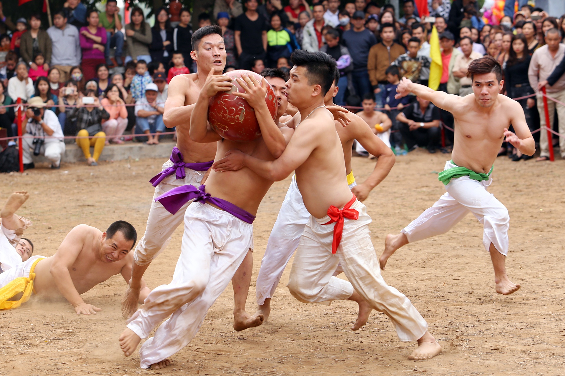 vat cau Thuy Linh anh 4