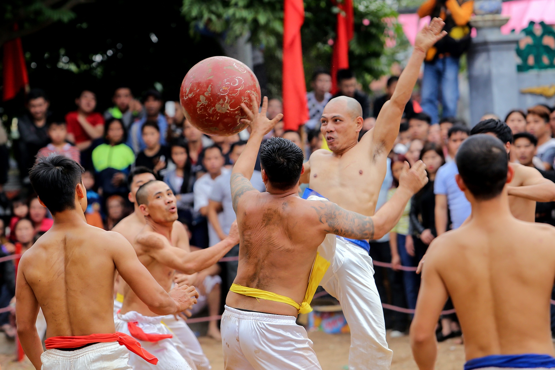 vat cau Thuy Linh anh 7