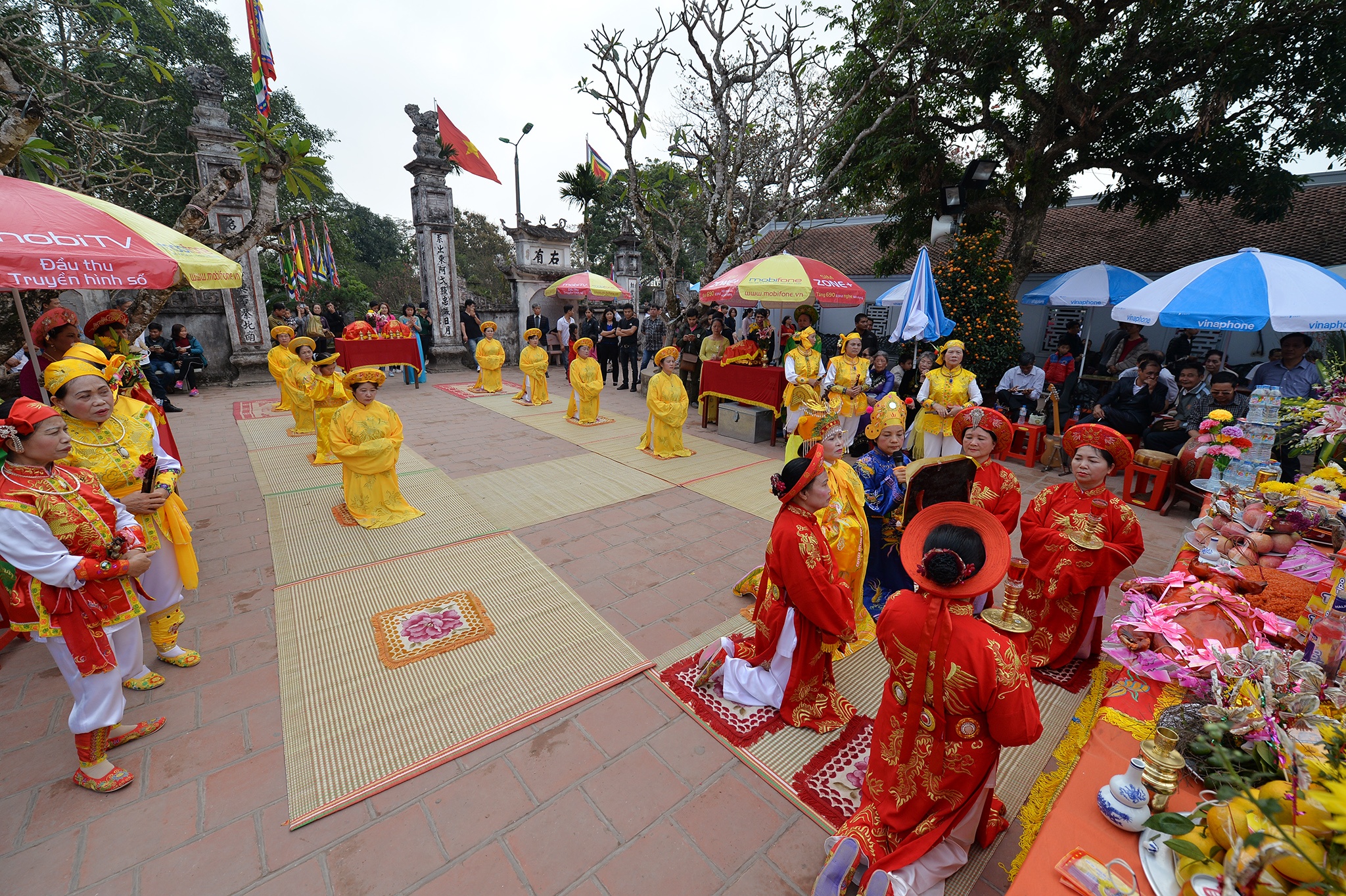 khai an Den Tran Nam Dinh anh 2