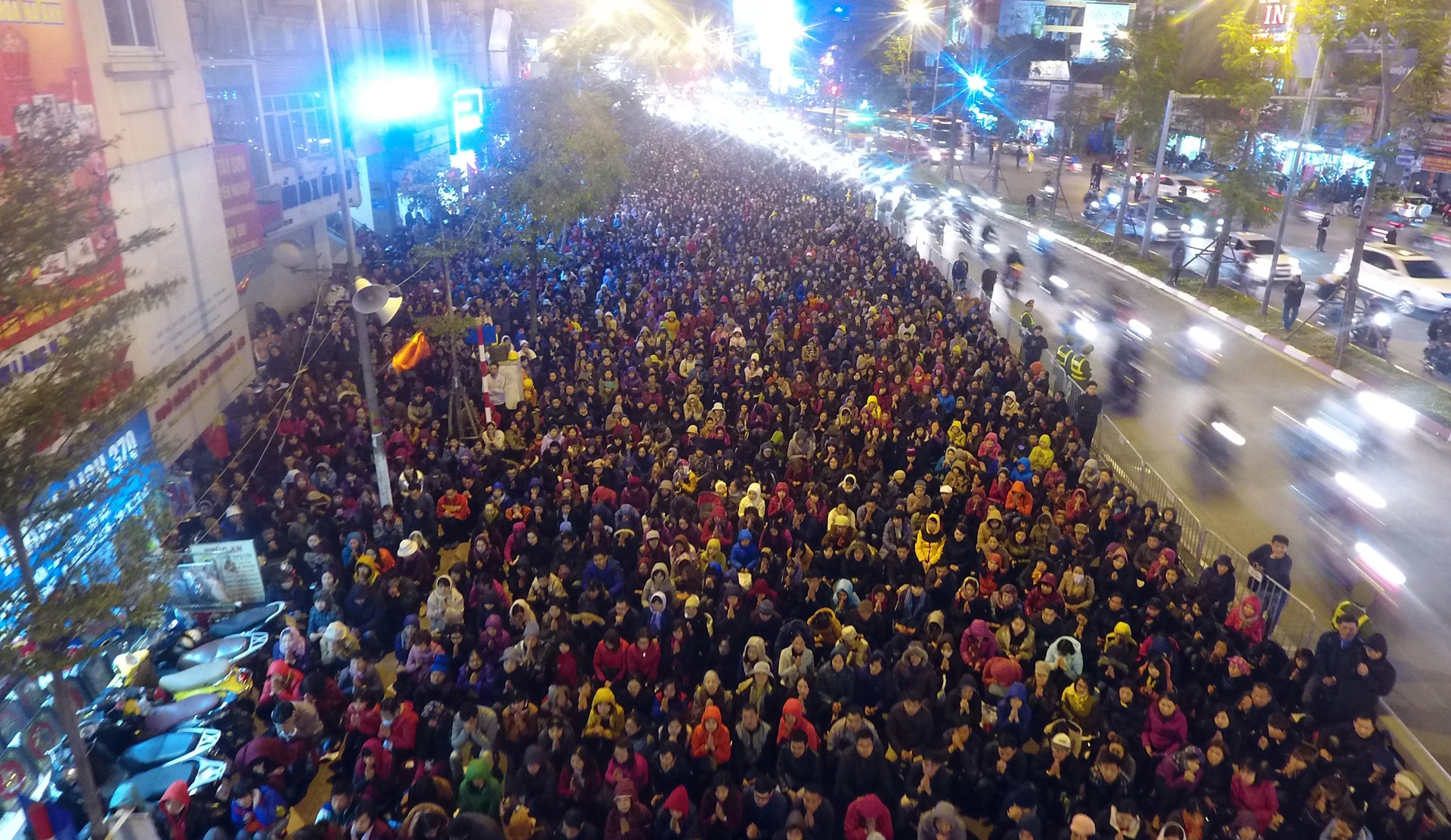 cau an ram thang Gieng o chua Phuc Khanh anh 11