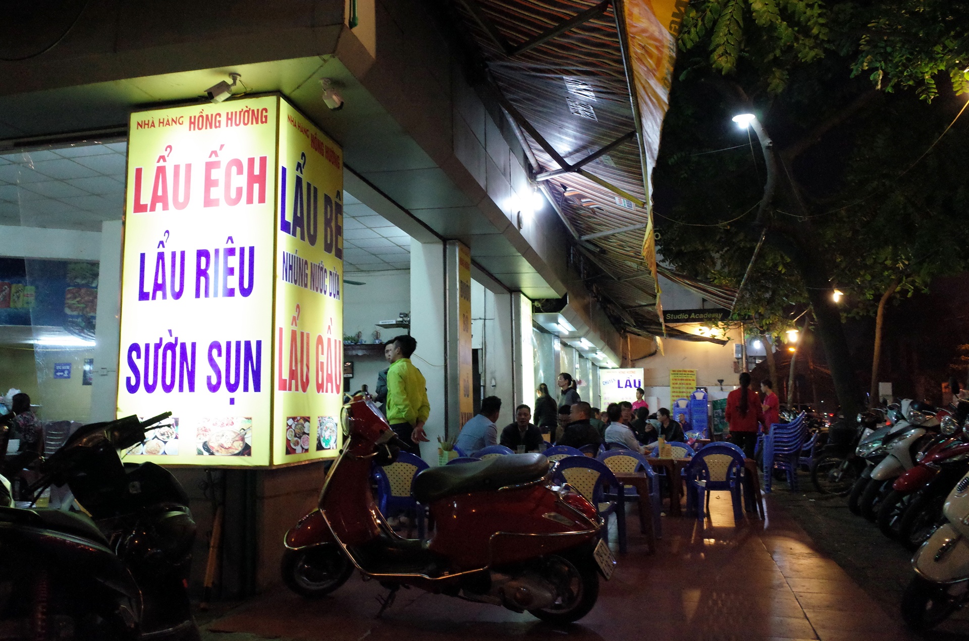 dẹp vỉa hè ở Hà Nội ảnh 13 dep via he o Ha Noi anh 13