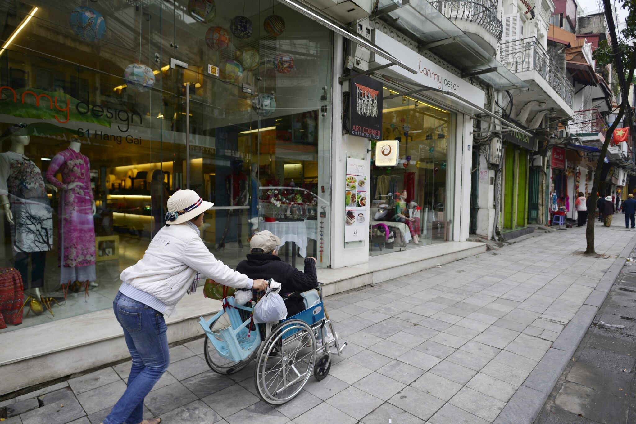 Ha Noi ra quan dep via he anh 6