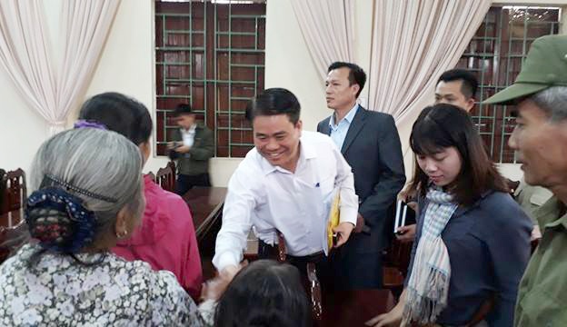 Ong Nguyen Duc Chung gap dan Dong Tam anh 12