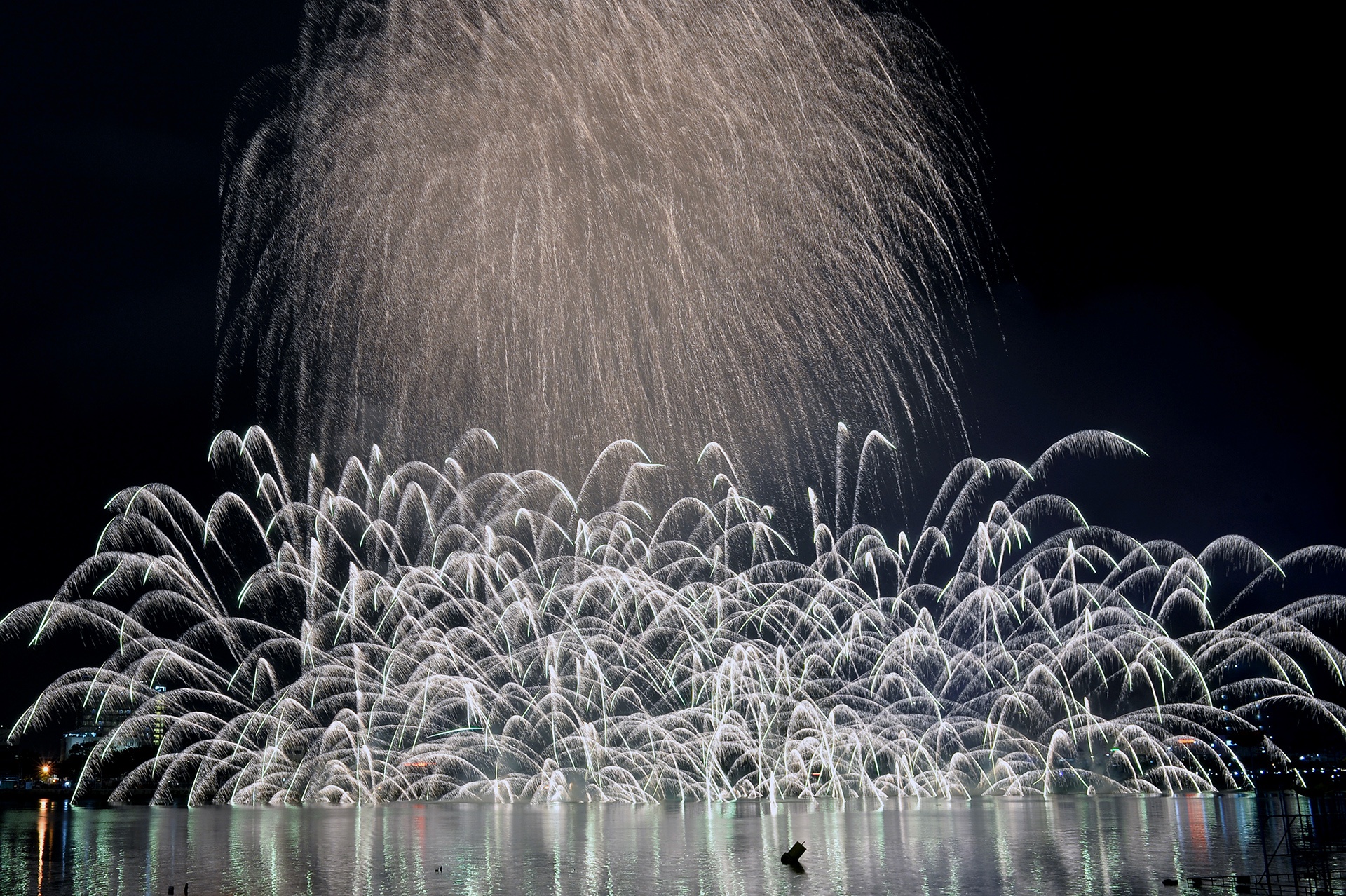 le hoi phao hoa quoc te Da Nang 2017 anh 14