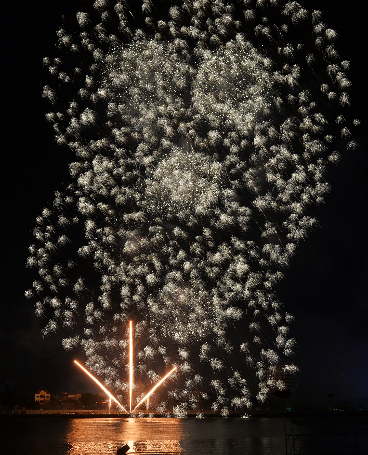 le hoi phao hoa quoc te Da Nang 2017 anh 1