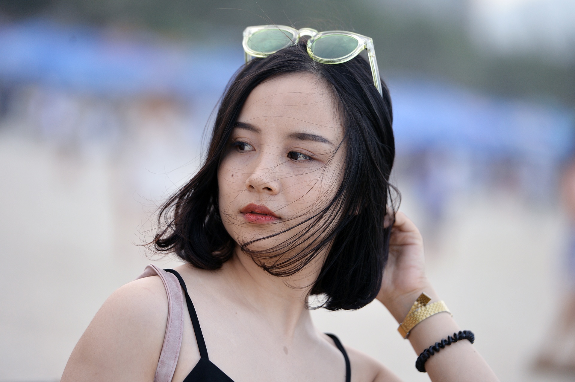 biển Đà Nẵng đông nghẹt người ngày nghỉ lễ 30-4 ảnh 8 bien Da Nang dong nghet nguoi ngay nghi le 30-4 anh 8