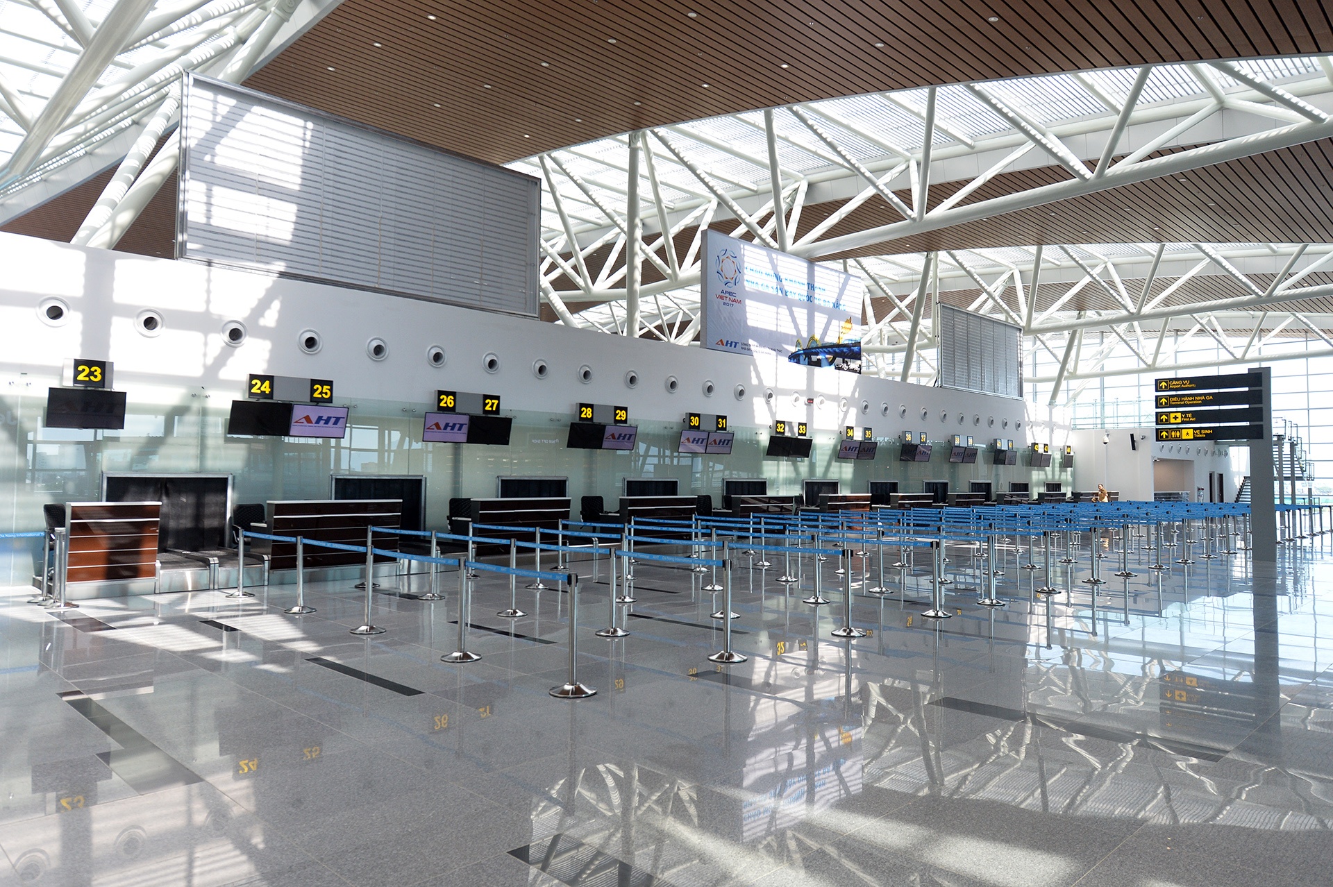 nha ga hang khong moi T2 san bay quoc te Da Nang anh 8