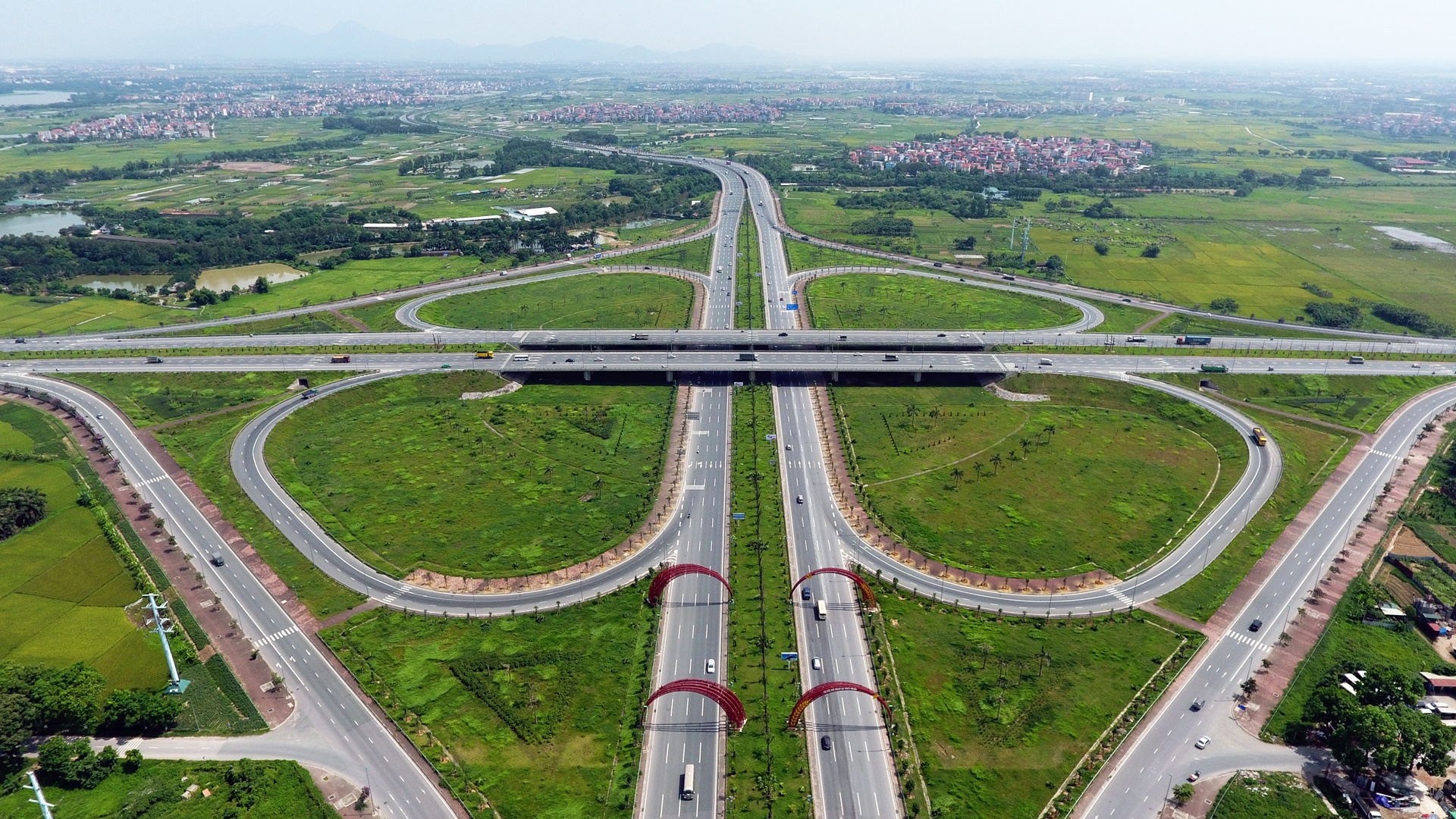 nhung nut giao thong hien dai o Ha Noi anh 1