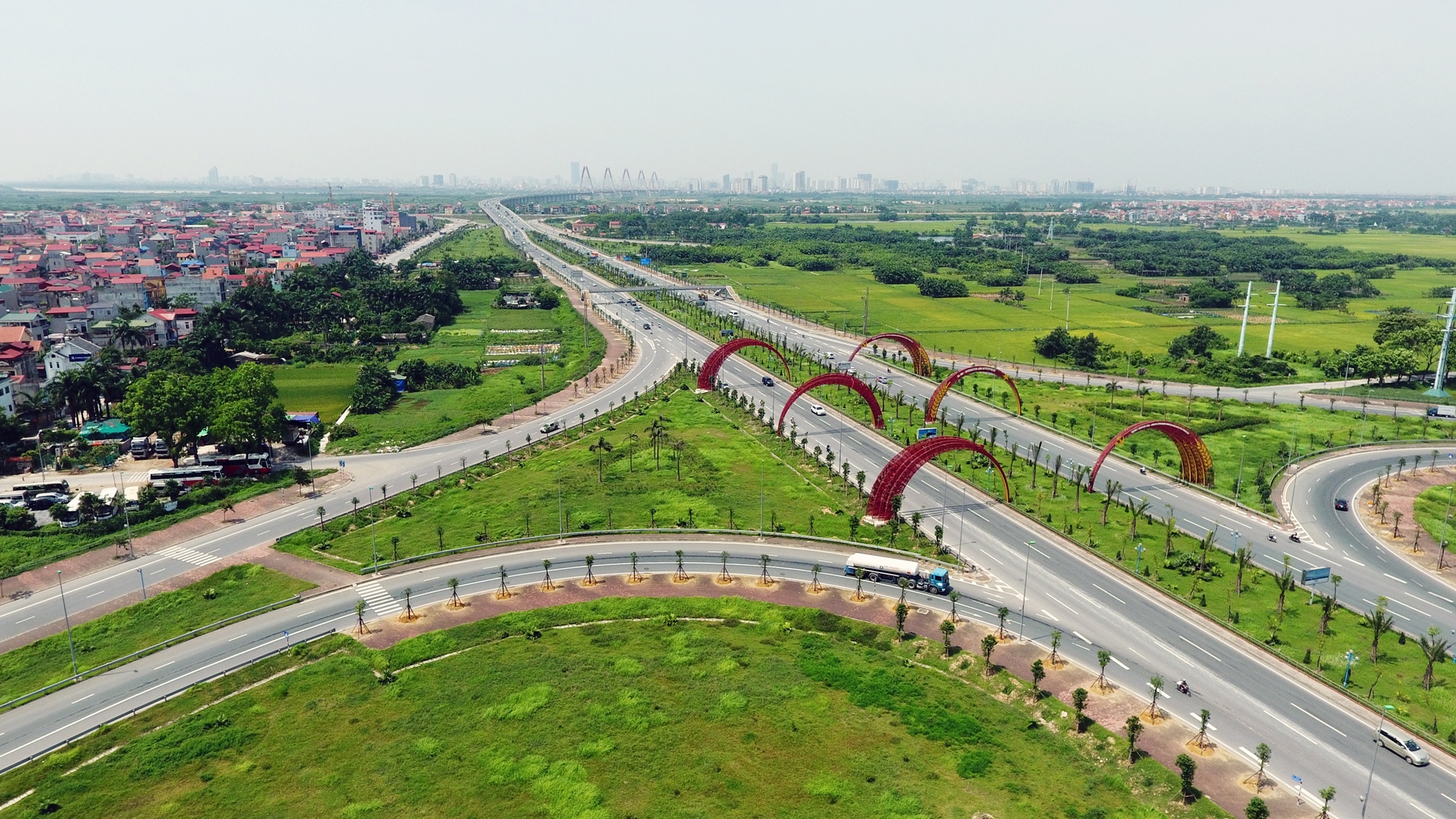 nhung nut giao thong hien dai o Ha Noi anh 4