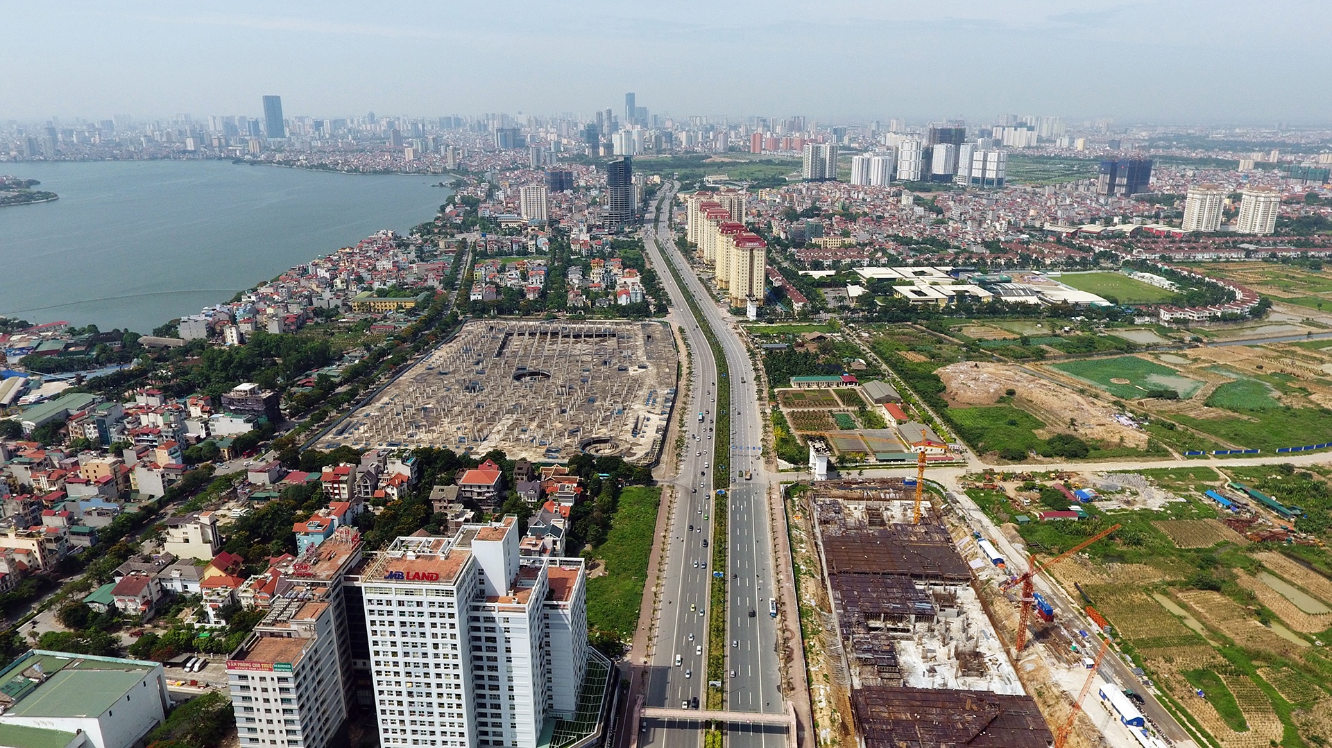 nhung nut giao thong hien dai o Ha Noi anh 9