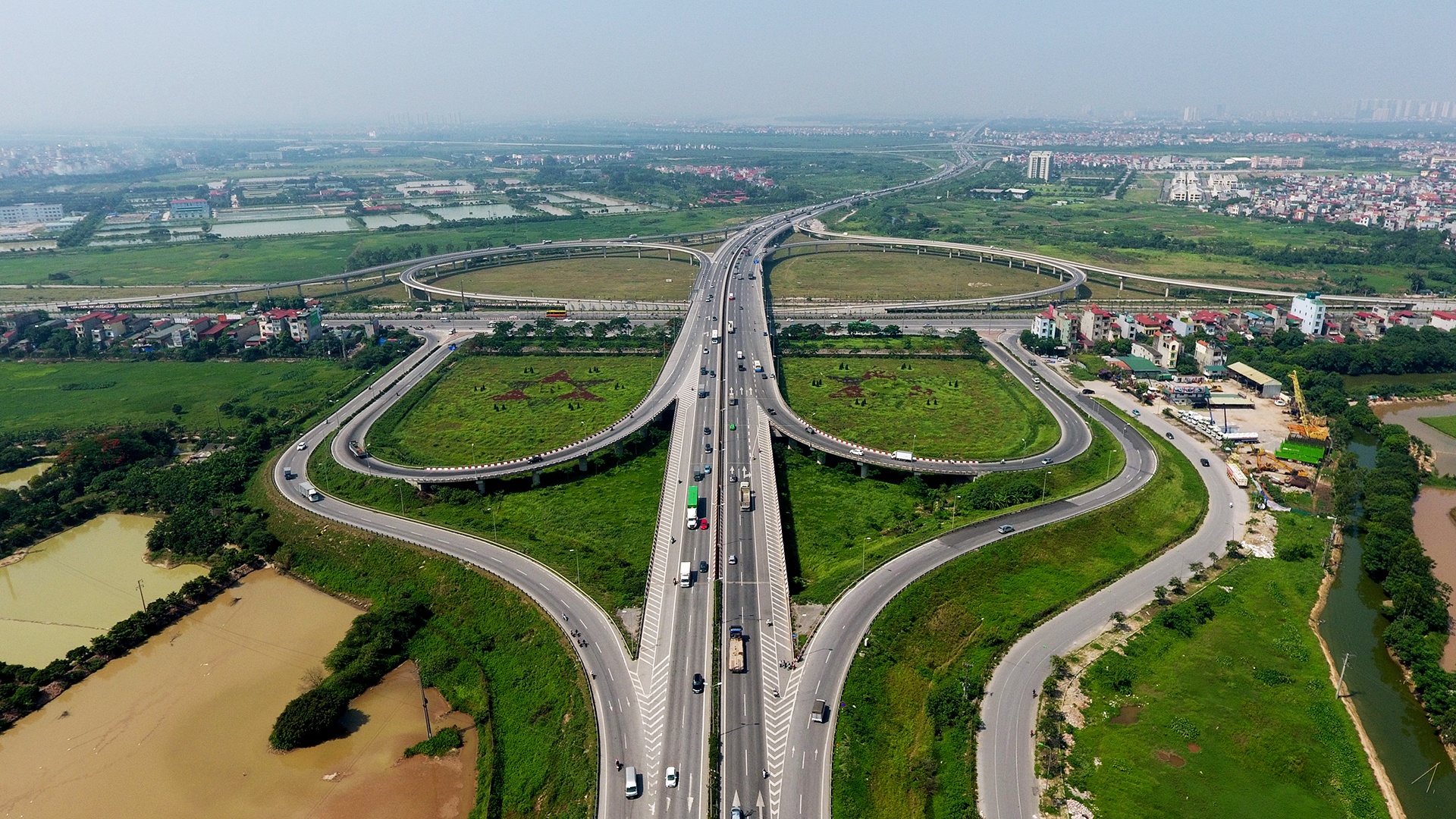 nhung nut giao thong hien dai o Ha Noi anh 12