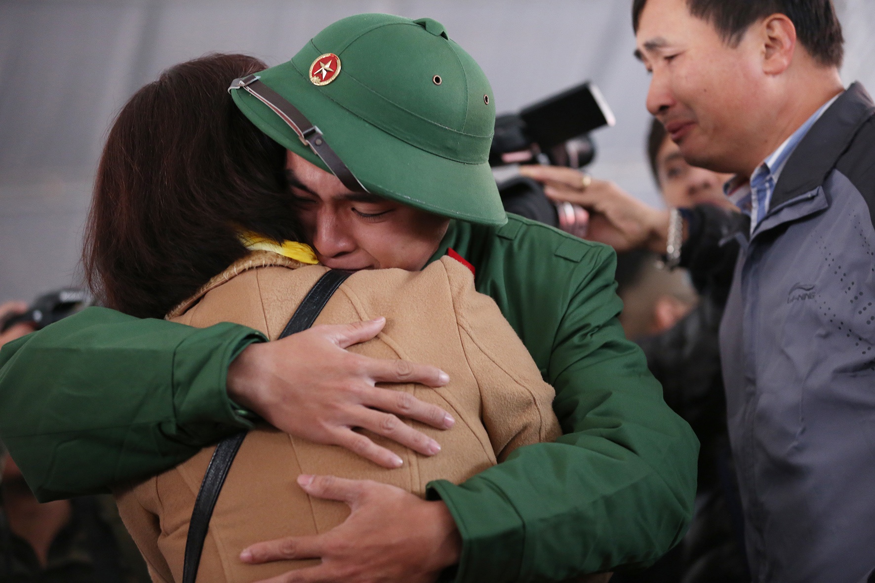 trien lam anh cau lac bo phong vien anh anh 14