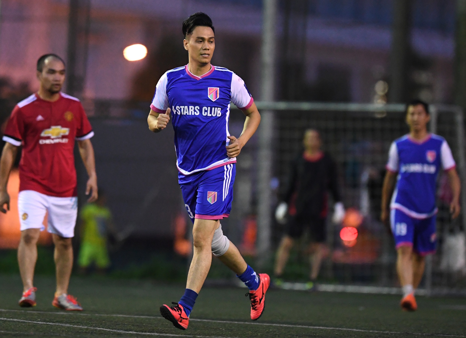 Viet Anh nguoi phan xu anh 1