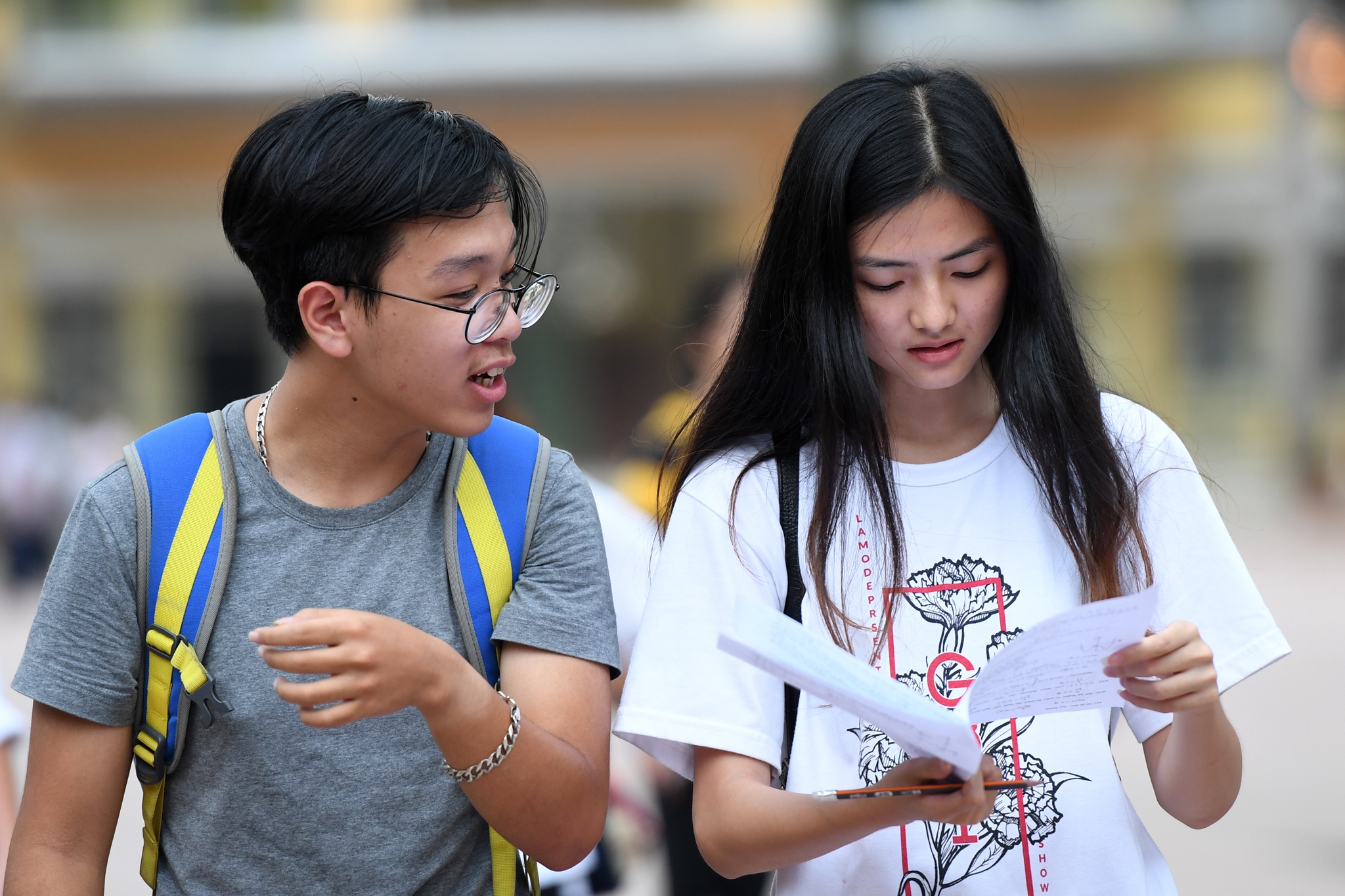 thi THPT quoc gia 2017 anh 9