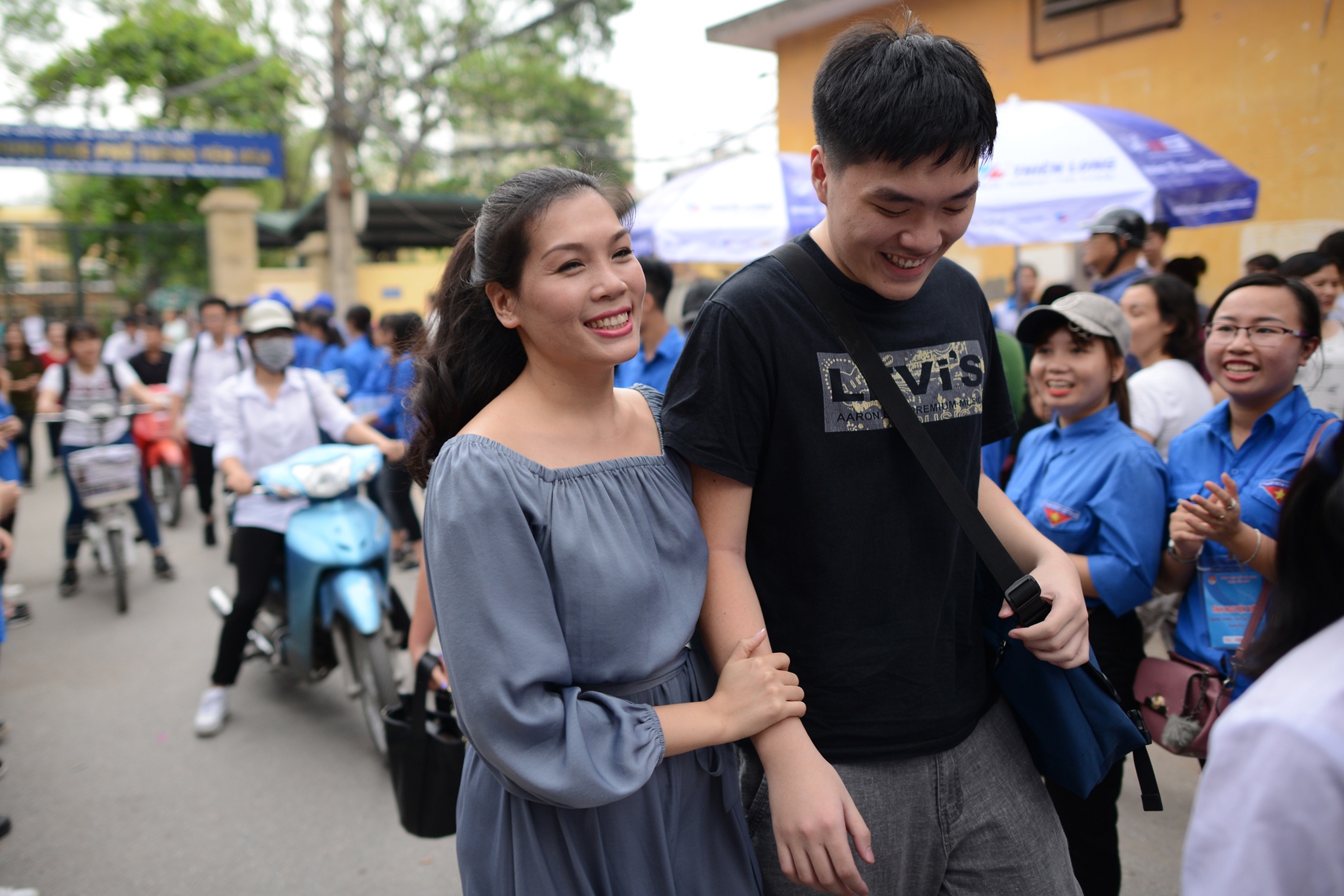 thi THPT quoc gia 2017 anh 5