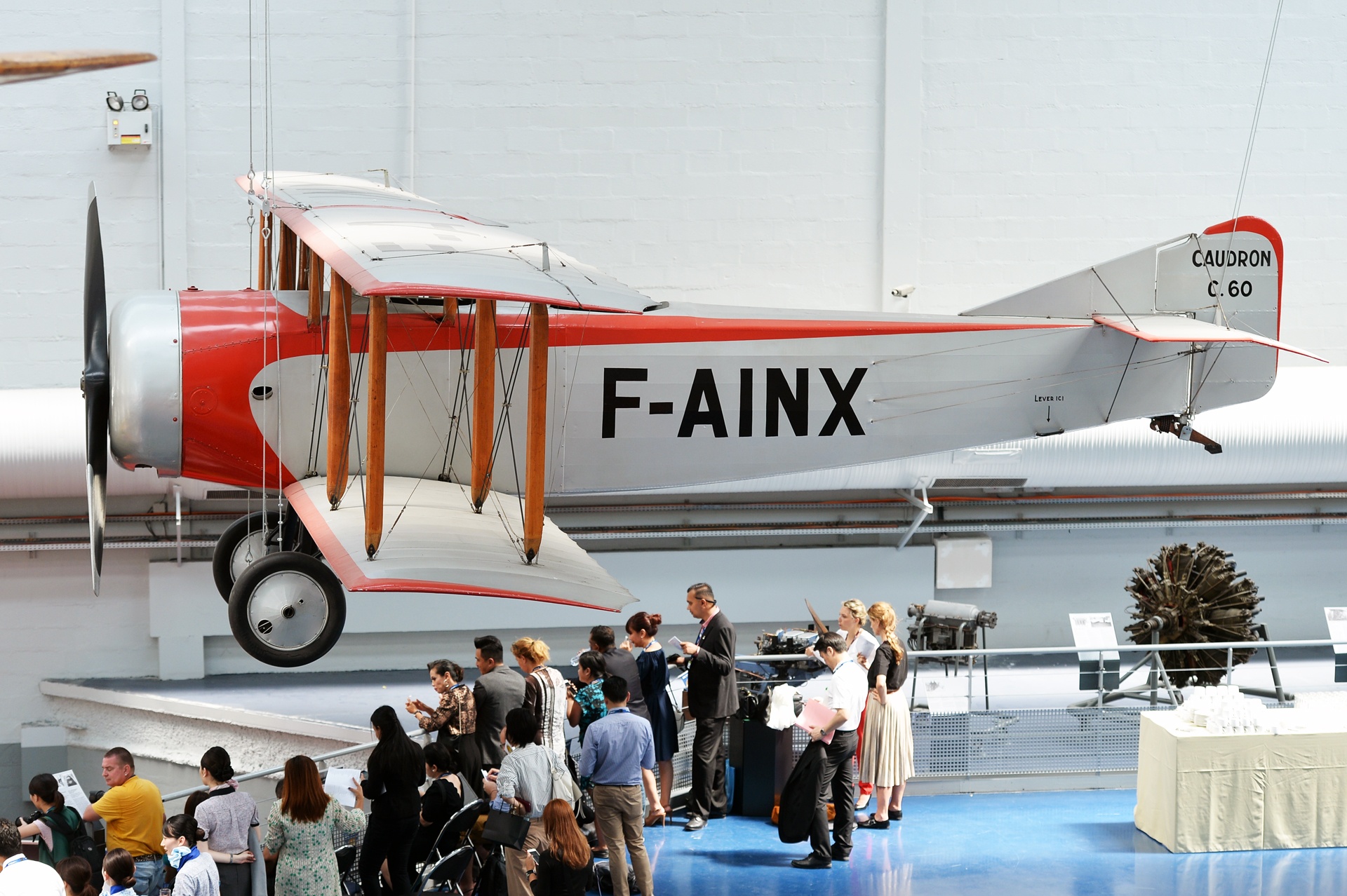 may bay thoi co lo si anh 1