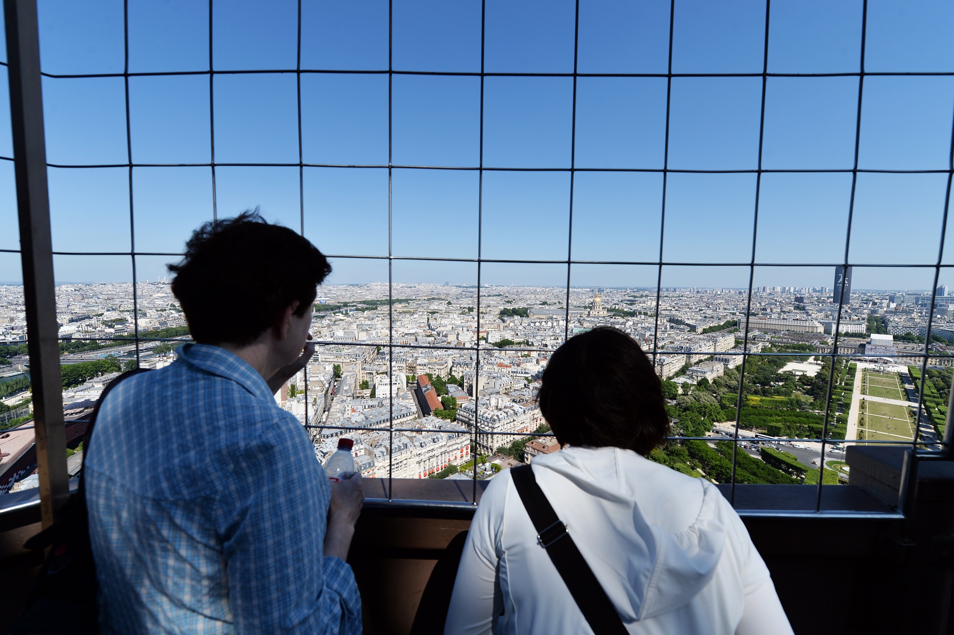 thap eiffel o Paris anh 9