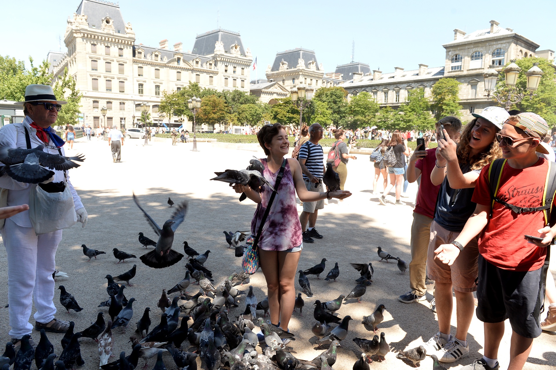 thap eiffel o Paris anh 13