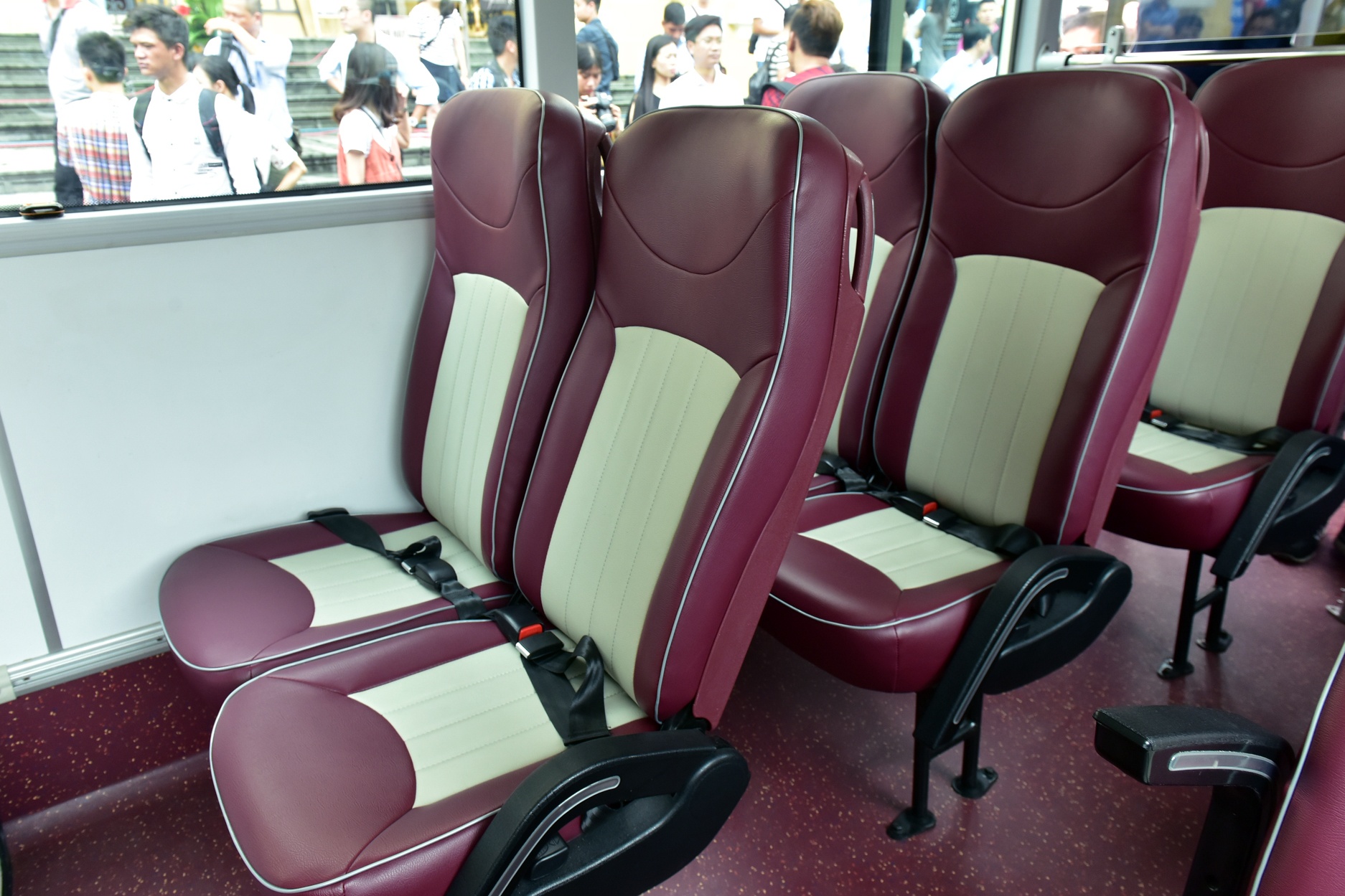 xe buyt hai tang o Ha Noi anh 4