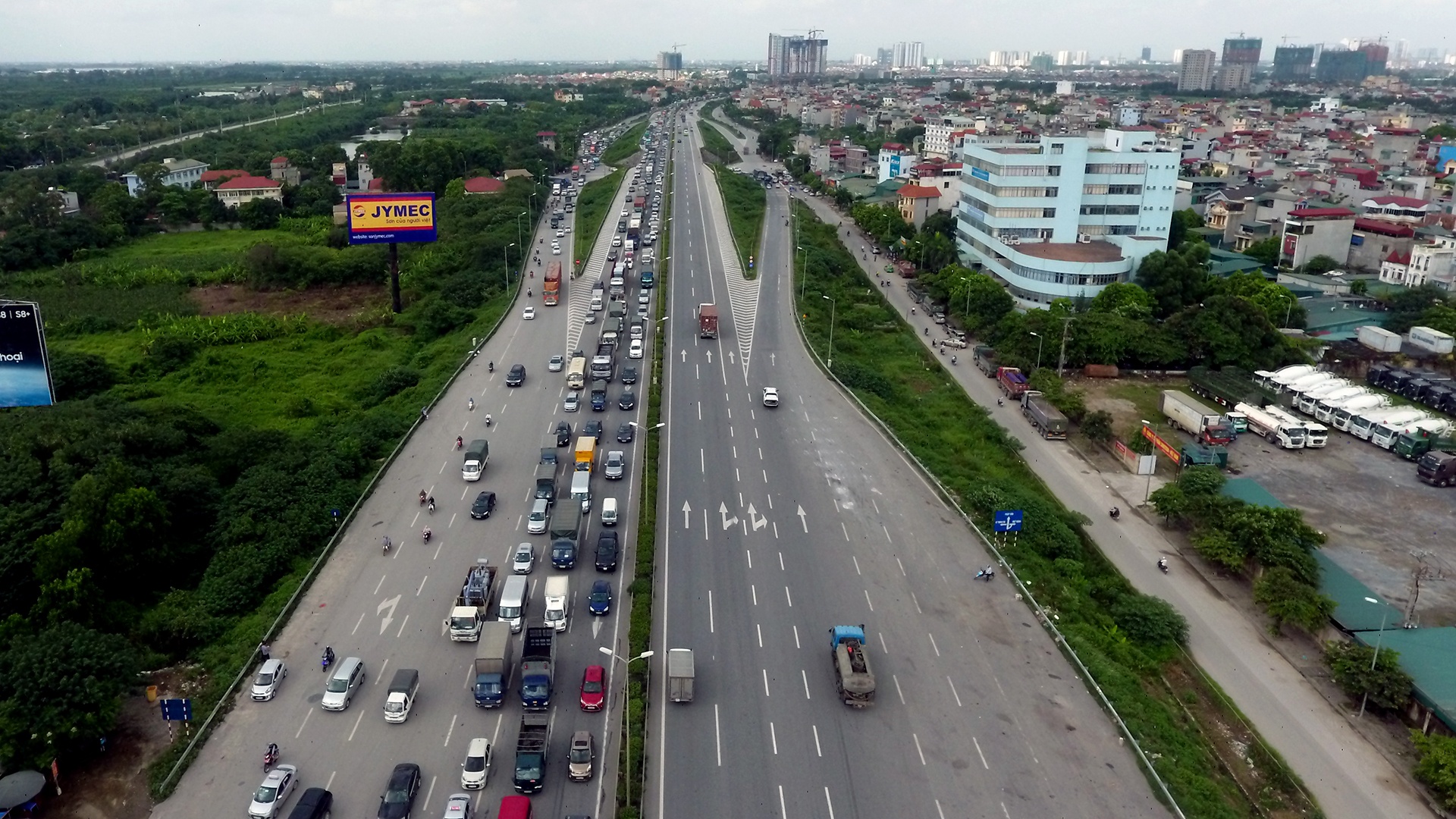 un tac giao thong o duong tren cao anh 3