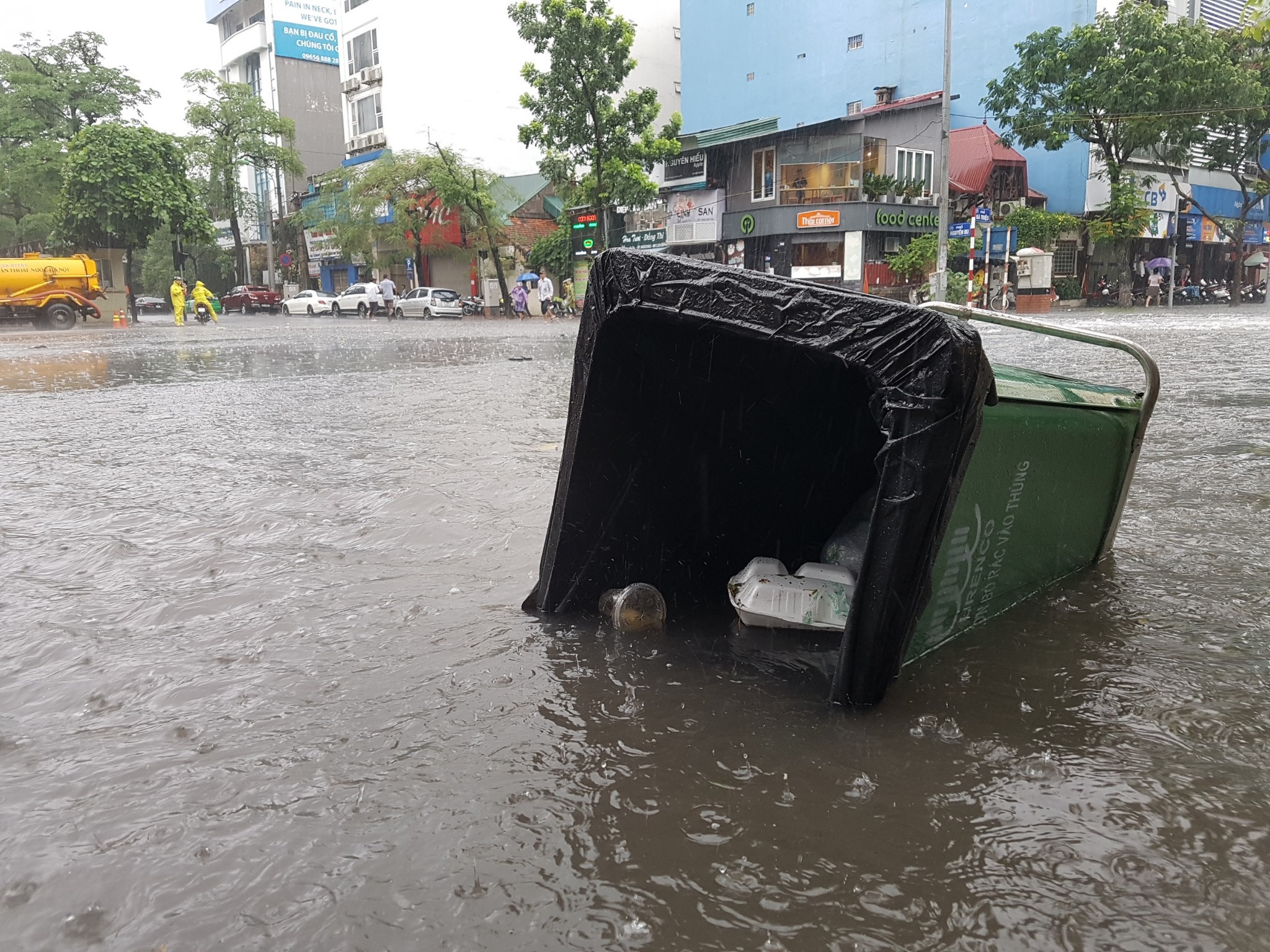 mua ngap Ha Noi anh 8