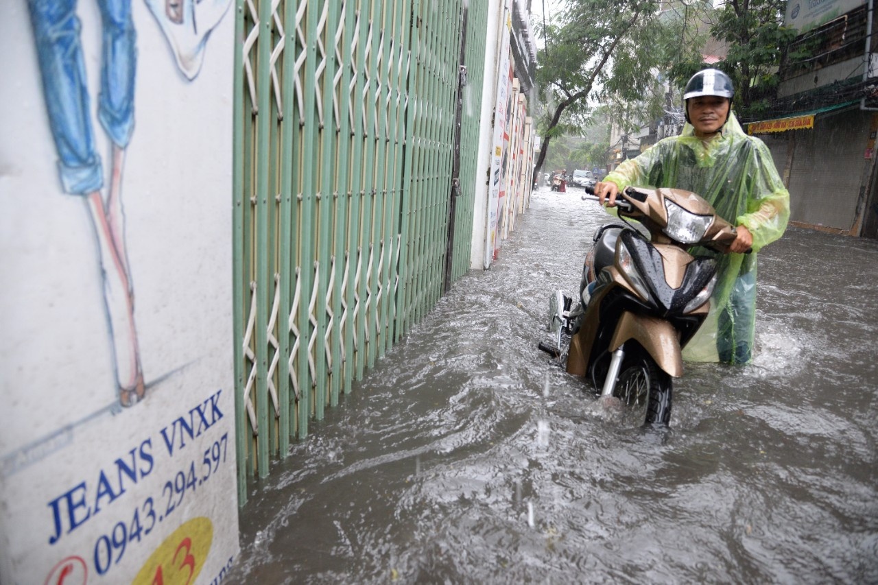 mua ngap Ha Noi anh 20