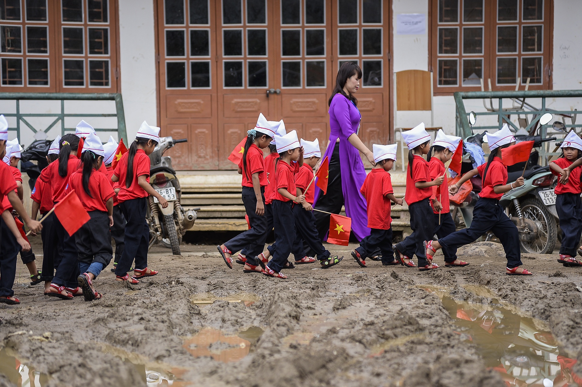 Hoc sinh Nam Pam hao hung du khai giang som hinh anh