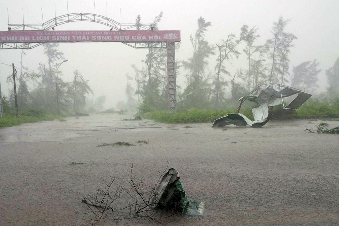 bao so 10 vao mien Trung anh 11