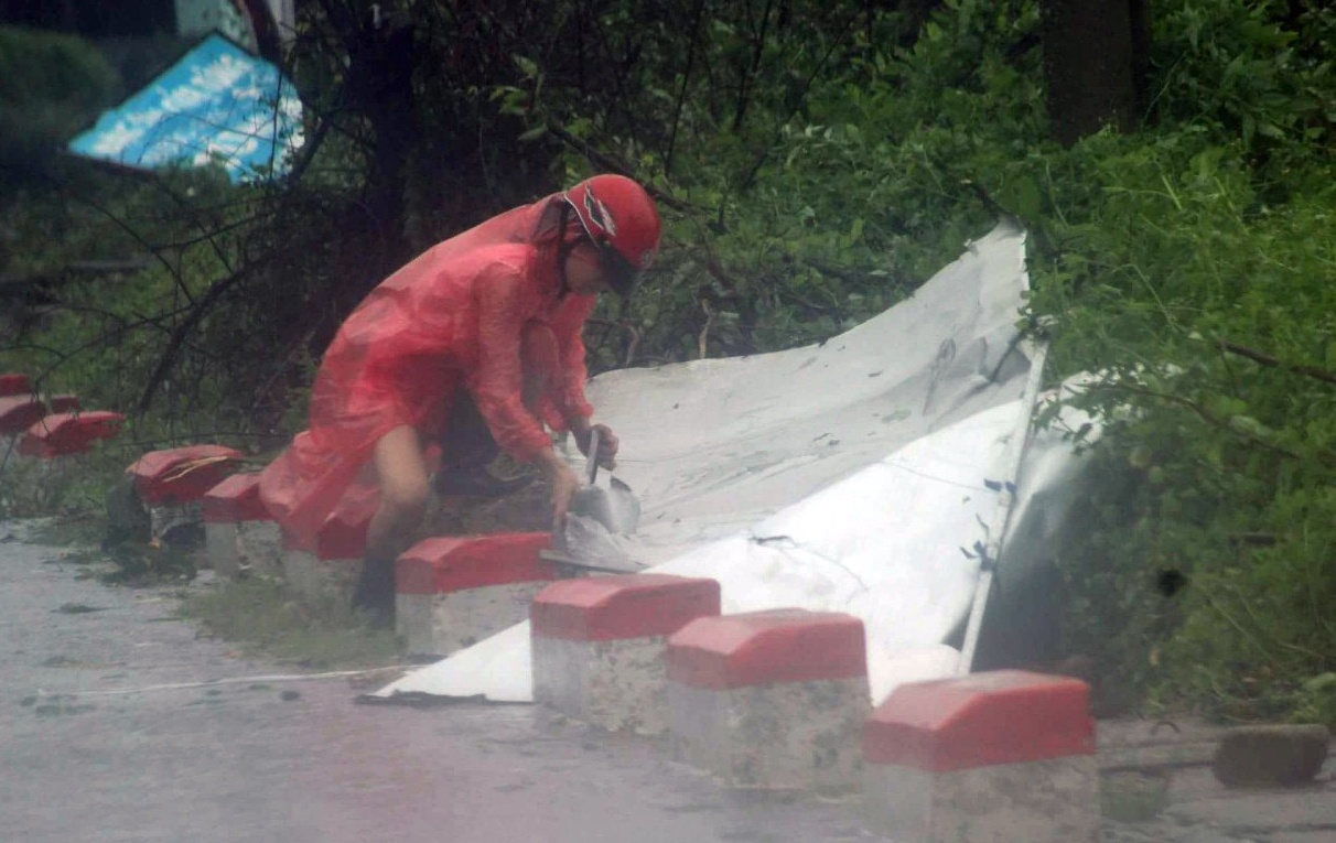 bao so 10 vao mien Trung anh 4