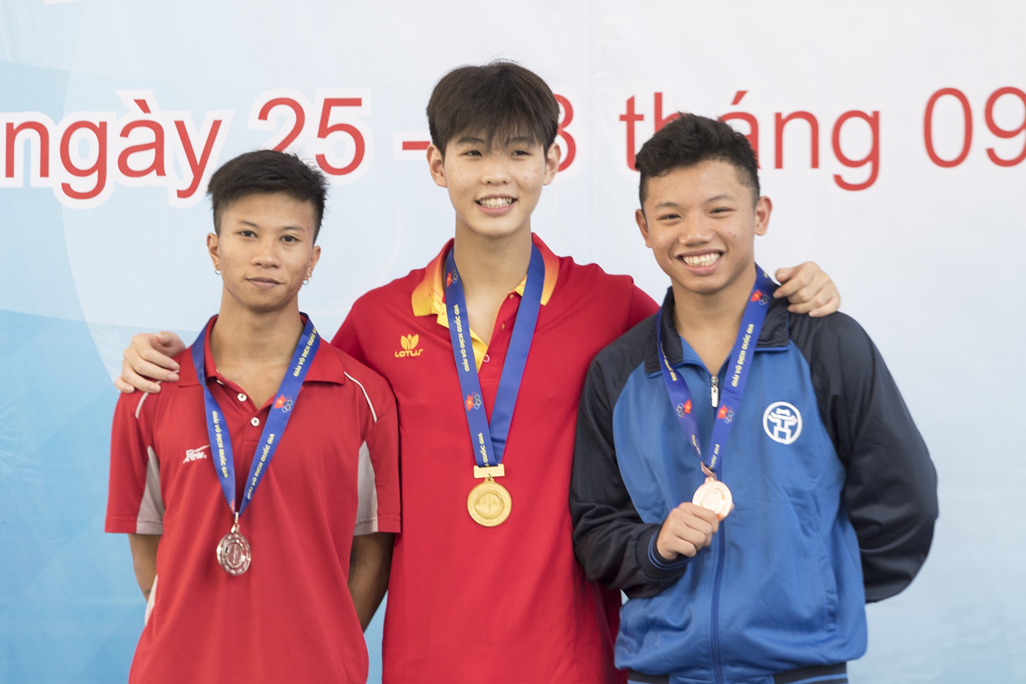 nhay cau quoc gia anh 14