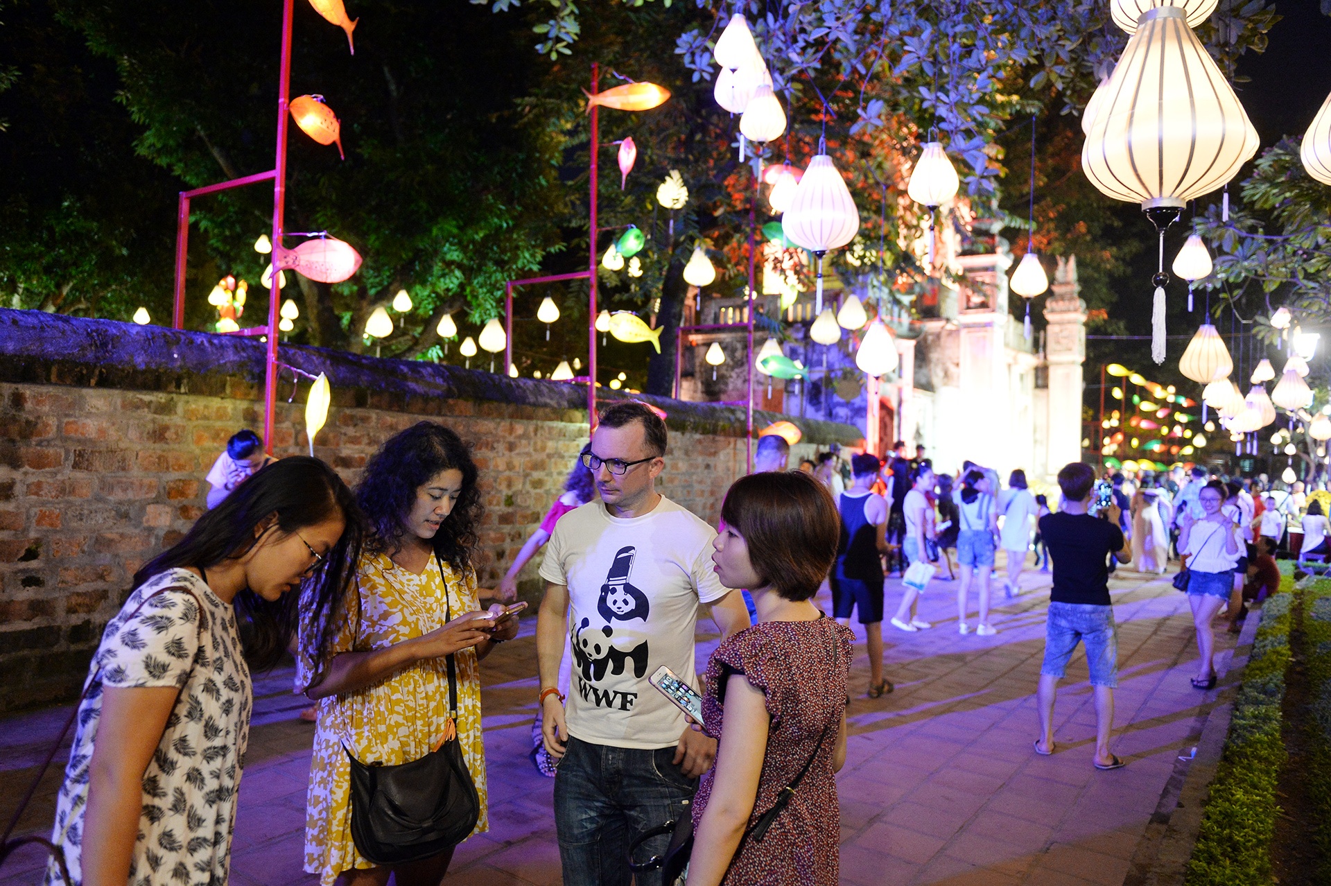 Thu vong nguyet o Van Mieu anh 17