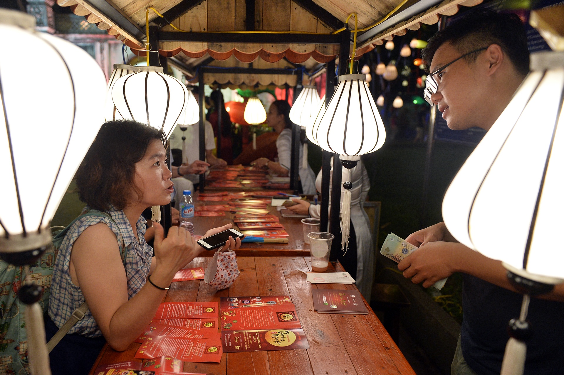 Thu vong nguyet o Van Mieu anh 7