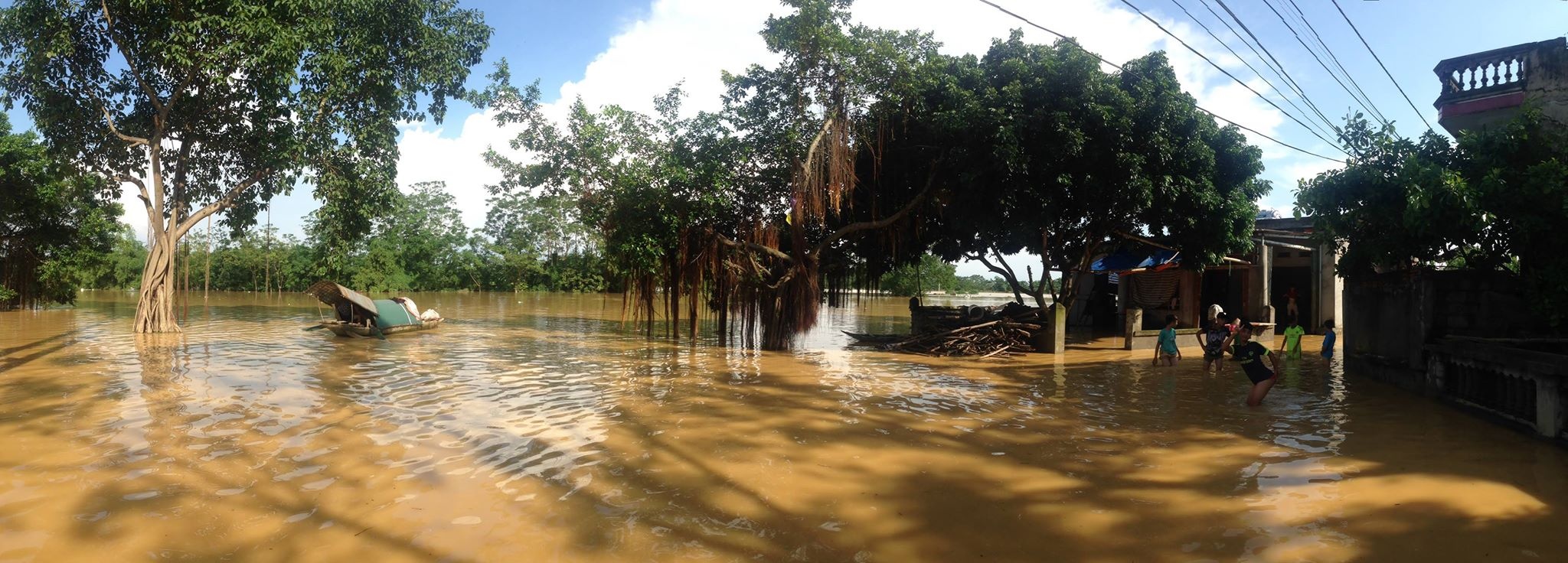 toan Chuong My bi ngap anh 10