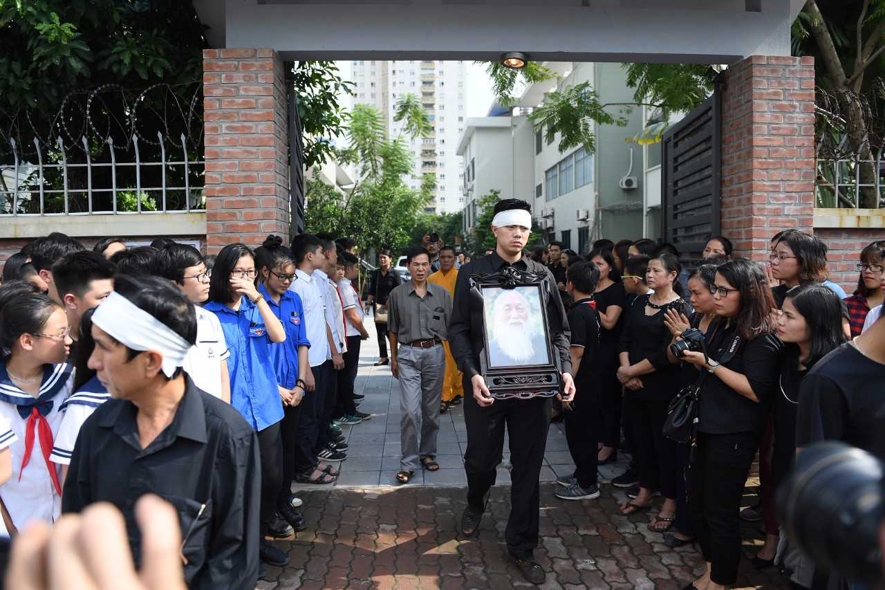 Lễ tang PGS Văn Như Cương ảnh 16 Le tang PGS Van Nhu Cuong anh 16