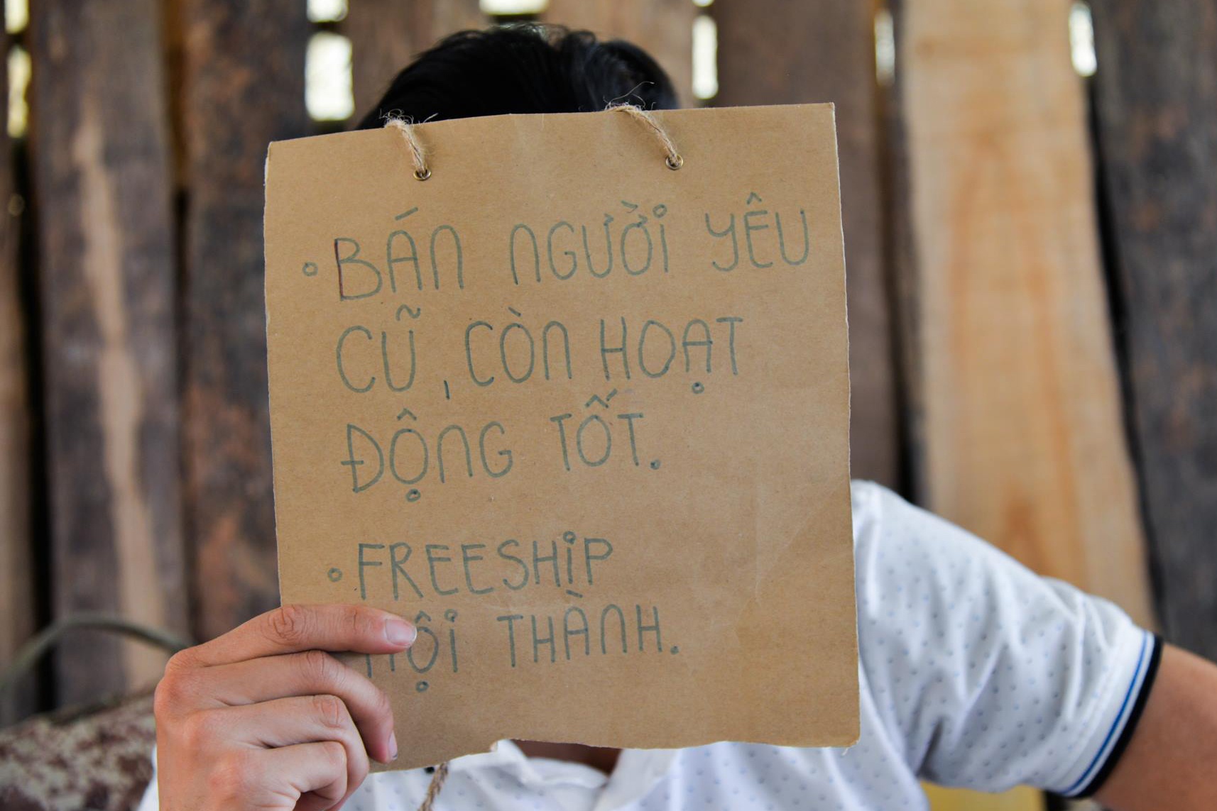 Cho ban do nguoi yeu cu ky la o Ha Noi hinh anh