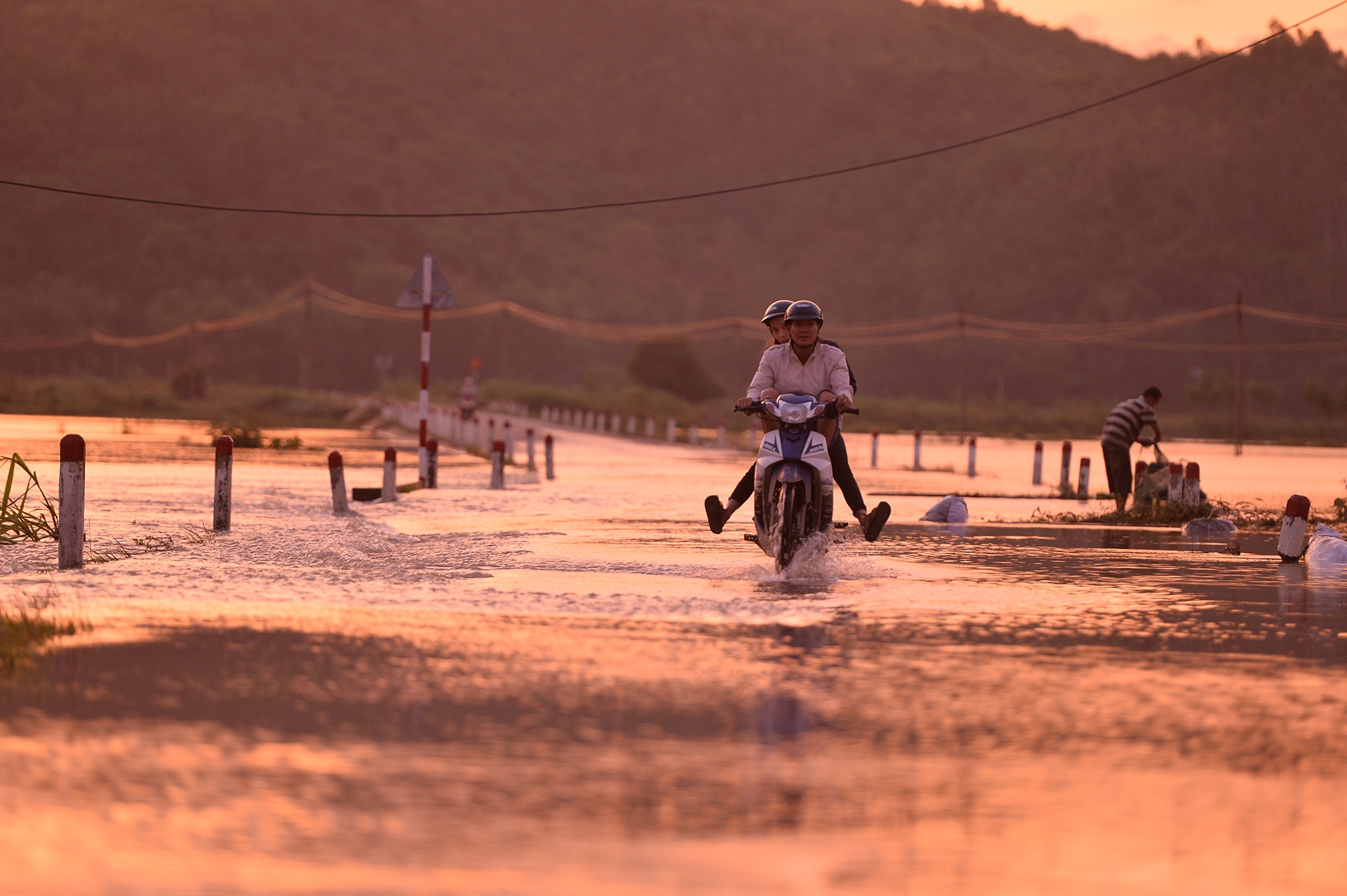 Bao lu o Phu Yen anh 14