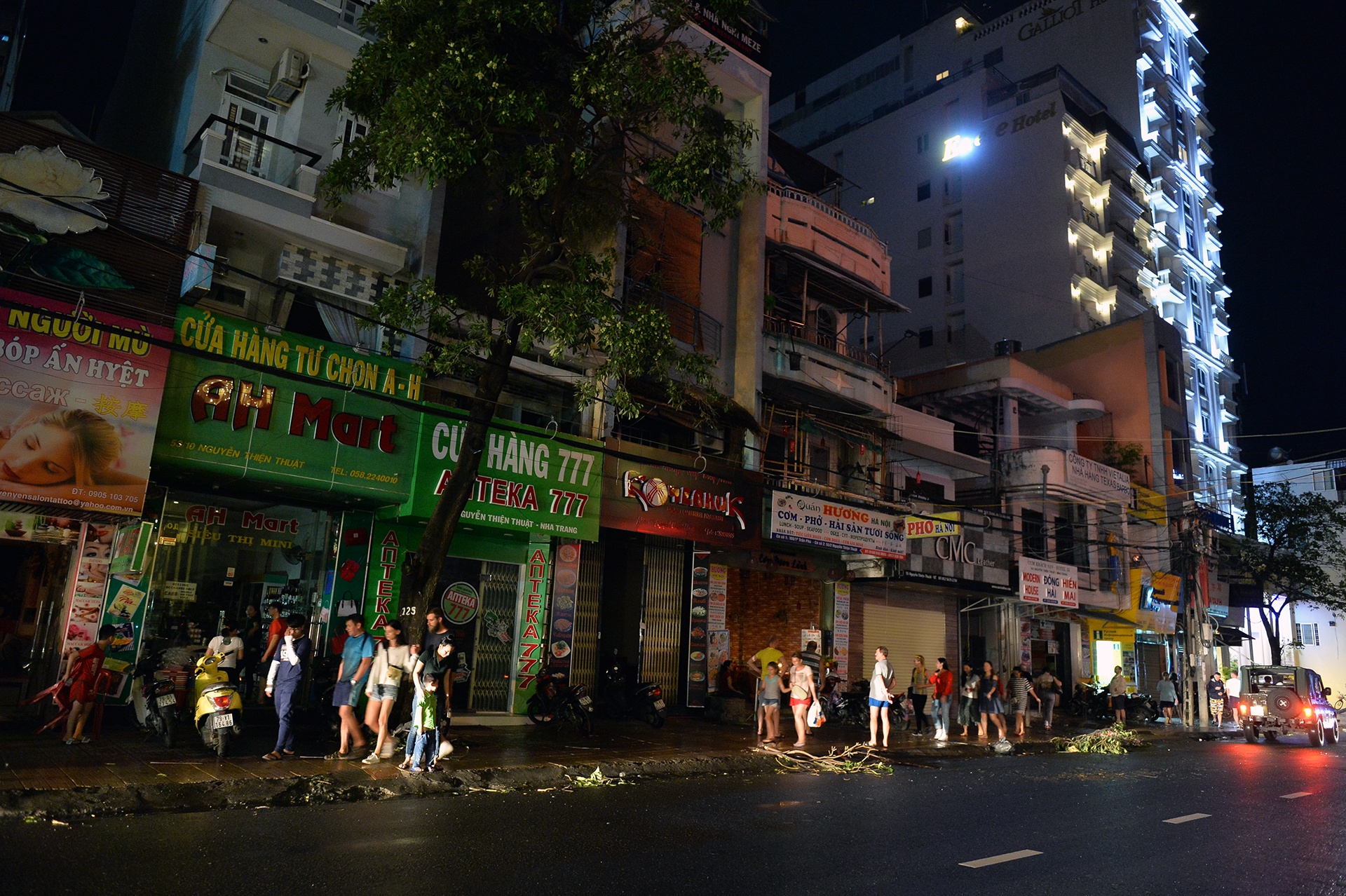 Nha Trang chim trong bong toi anh 3