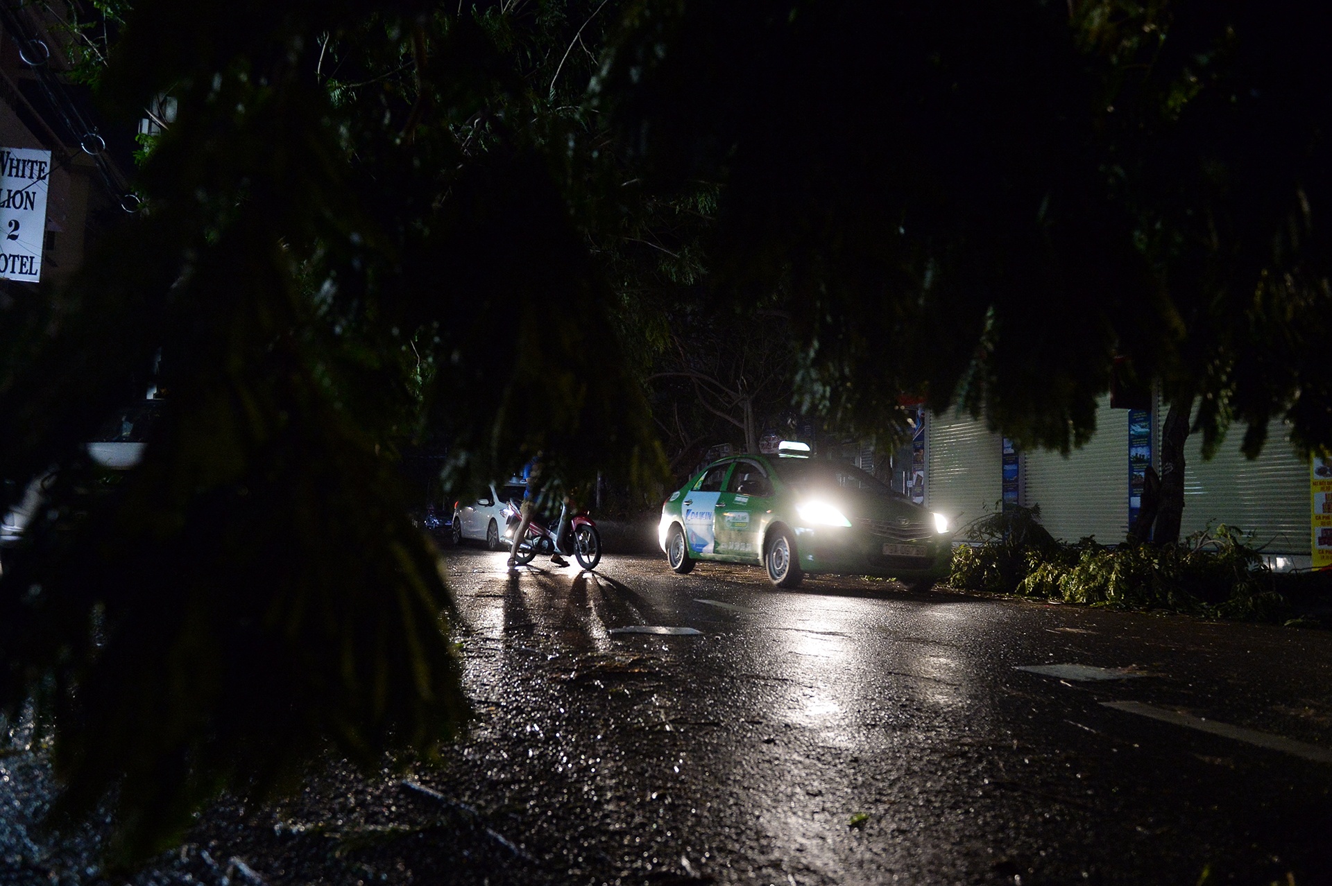 Nha Trang chim trong bong toi anh 20