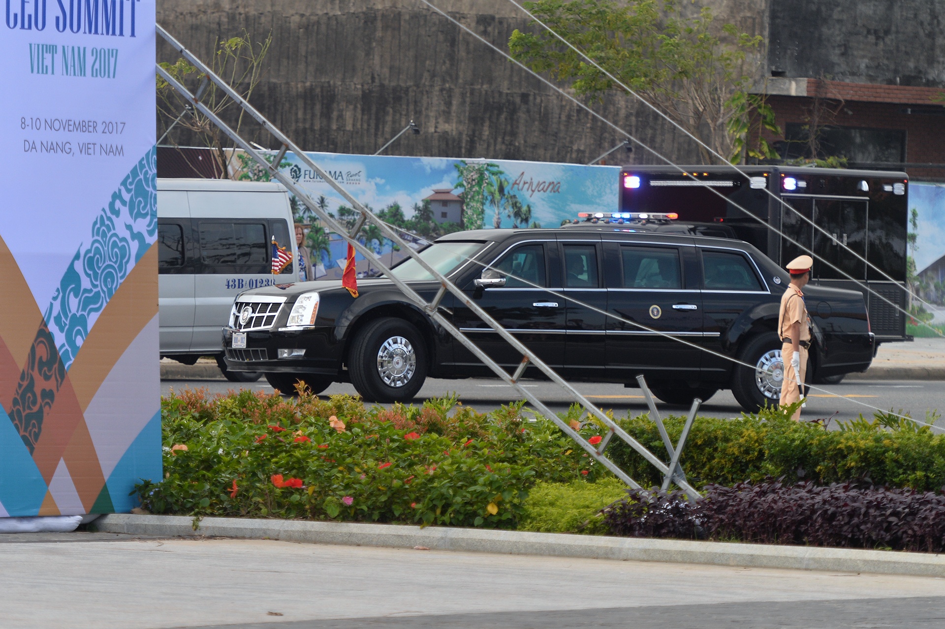 Can canh mat vu My anh 9